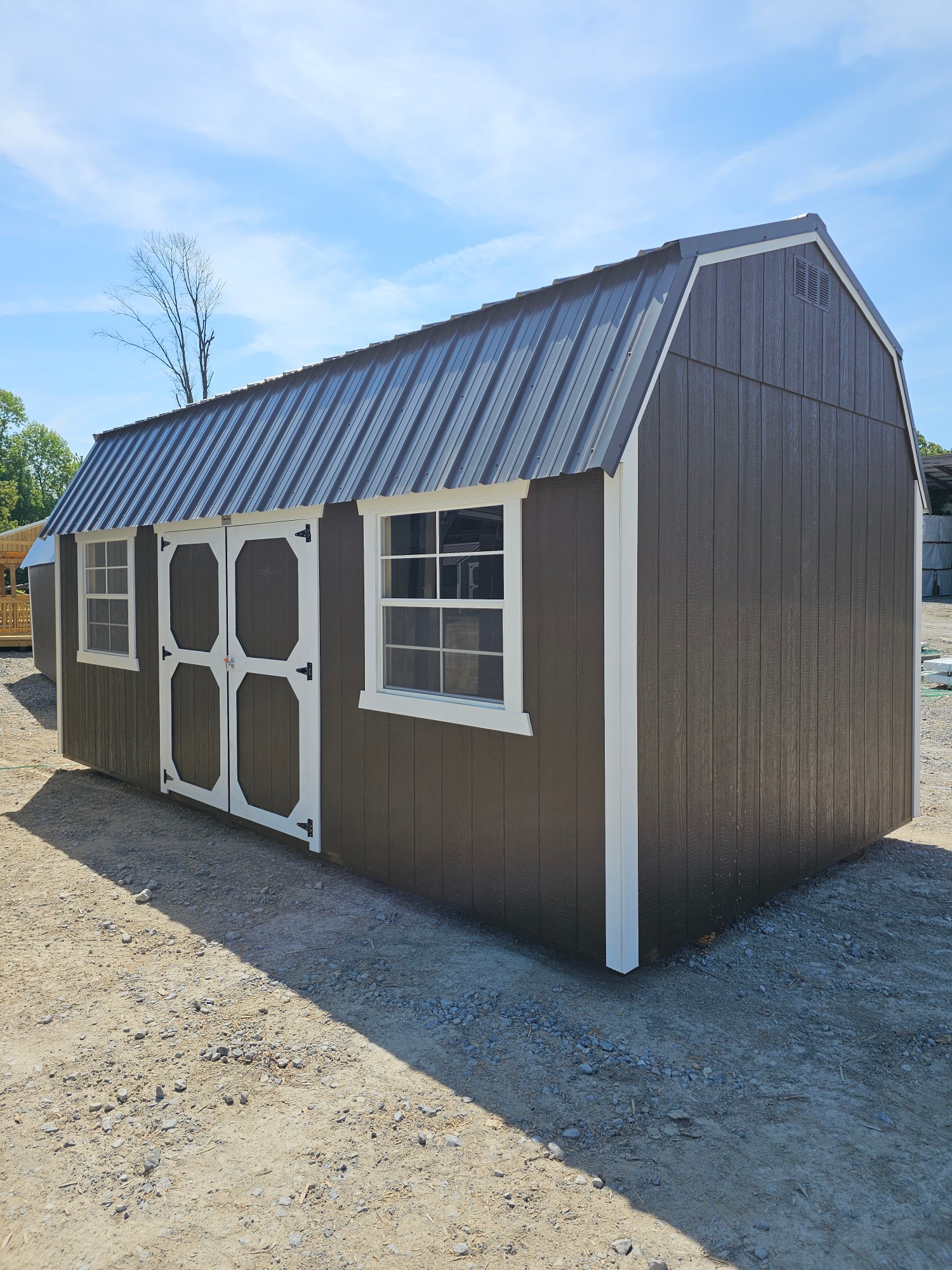 Lofted Barn - 10x20