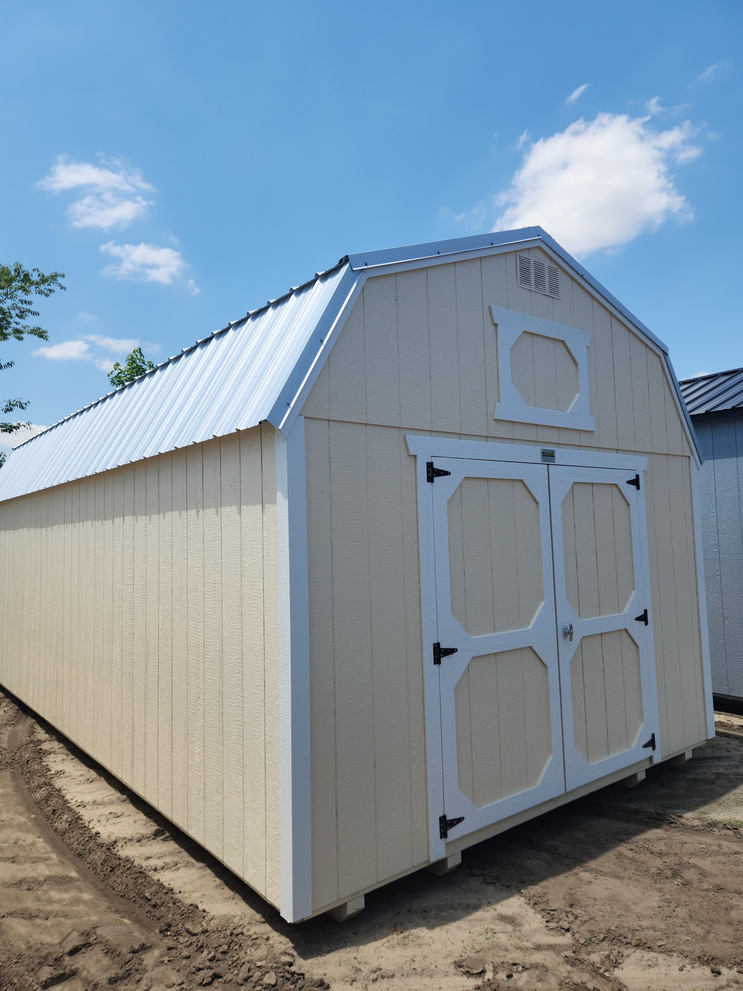 Lofted Barn - 12x24