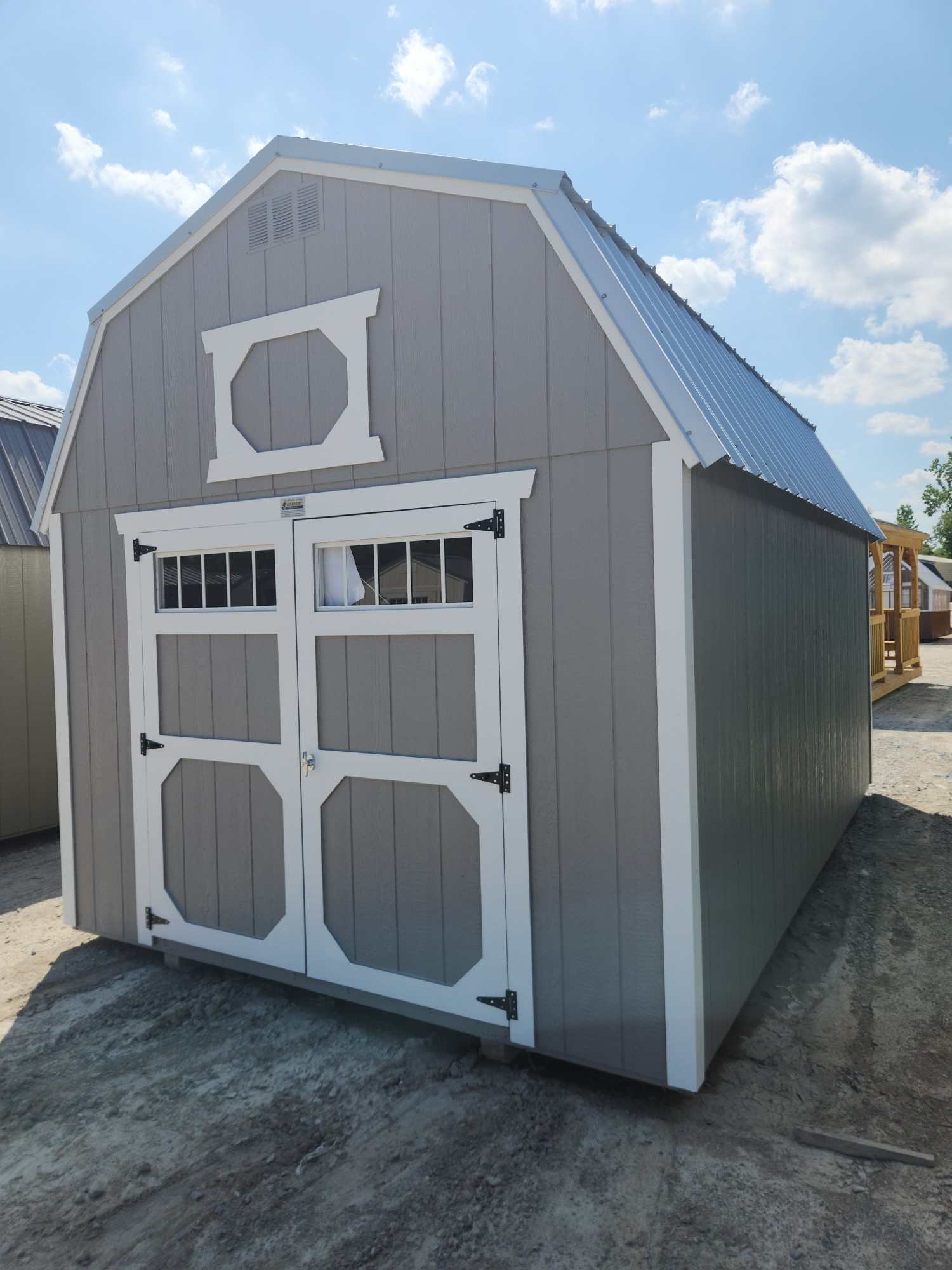 Lofted Barn - 10x16