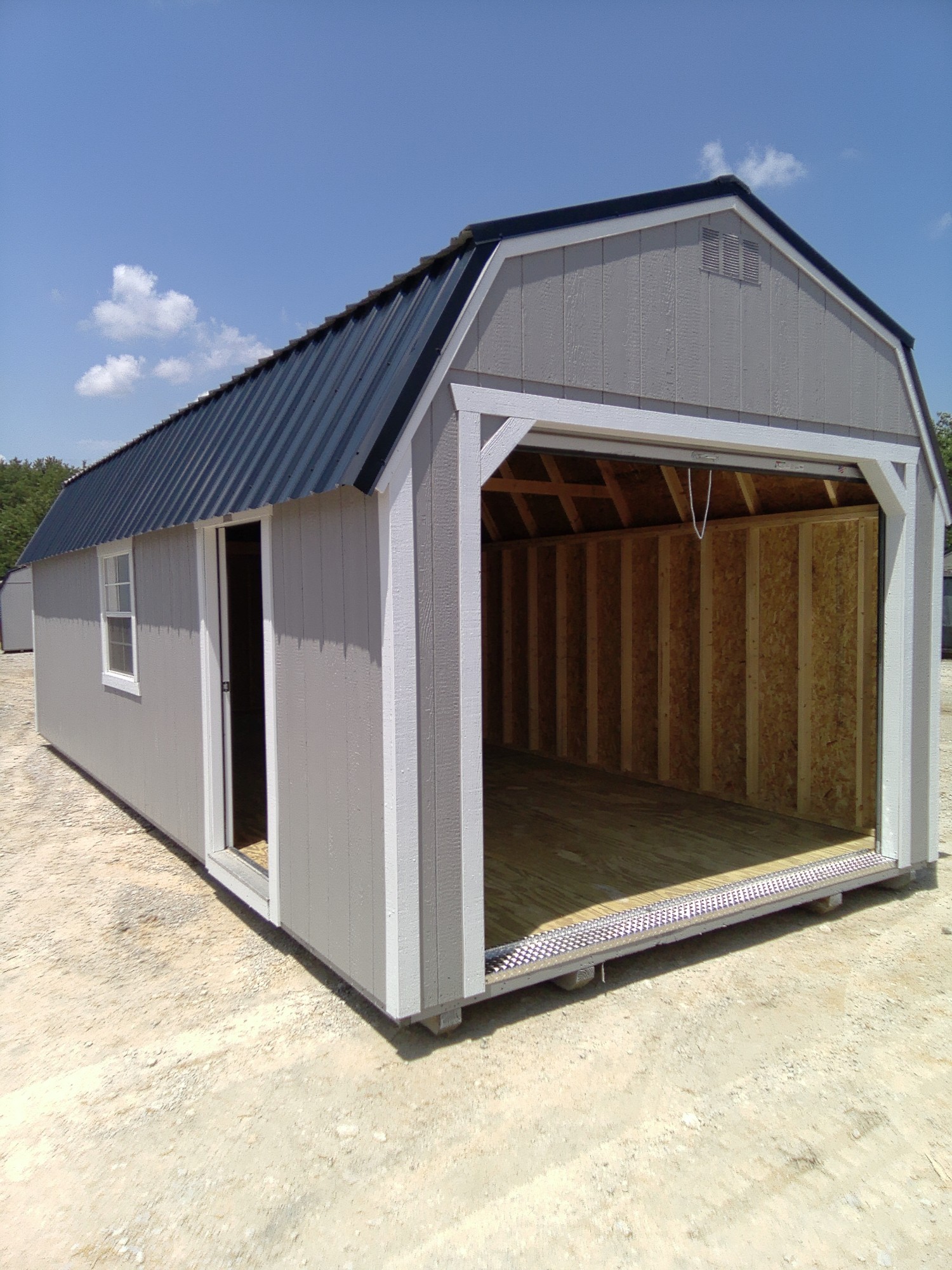 Lofted Barn Garage - 12x28