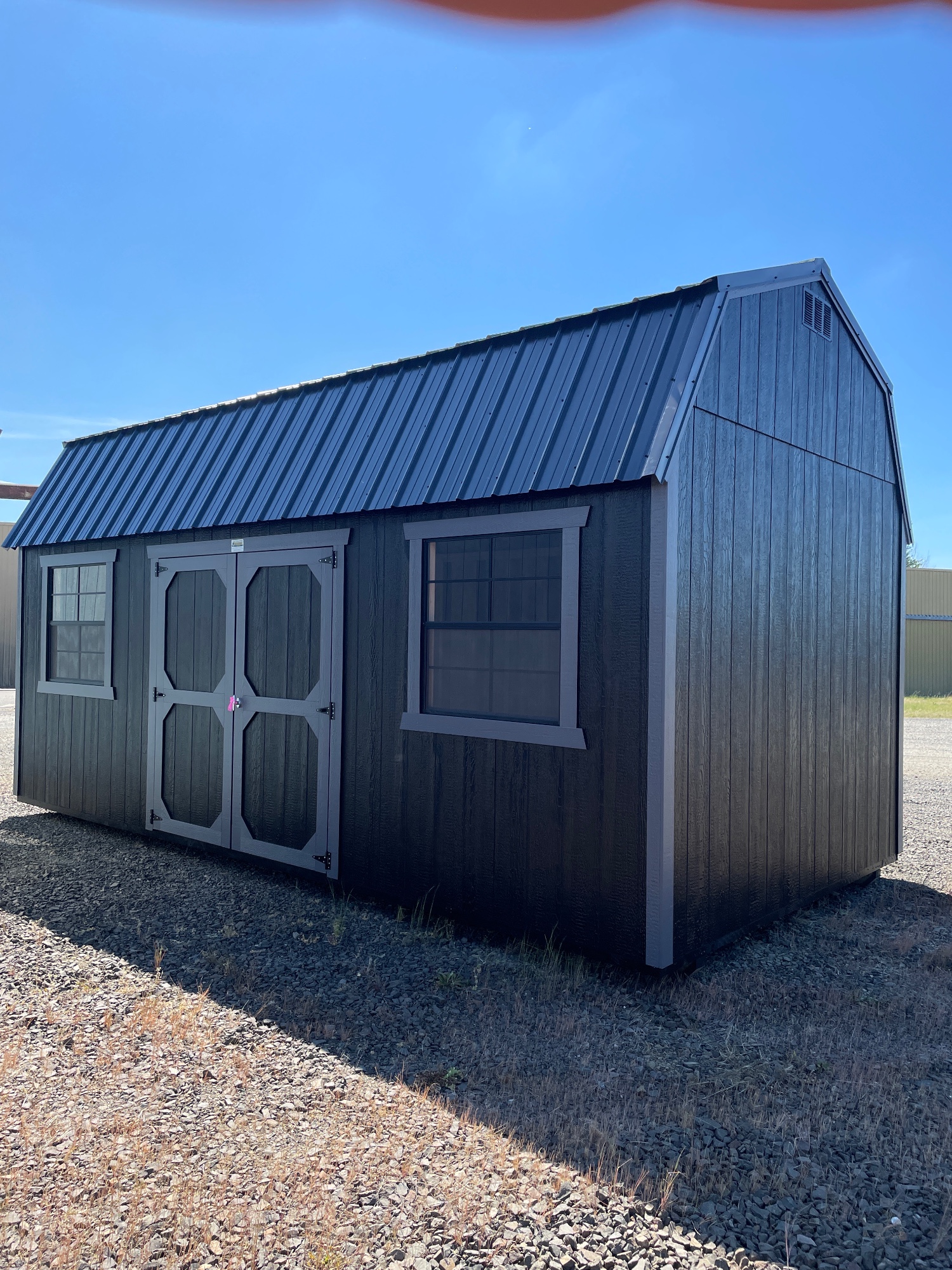Lofted Barn - 10x20