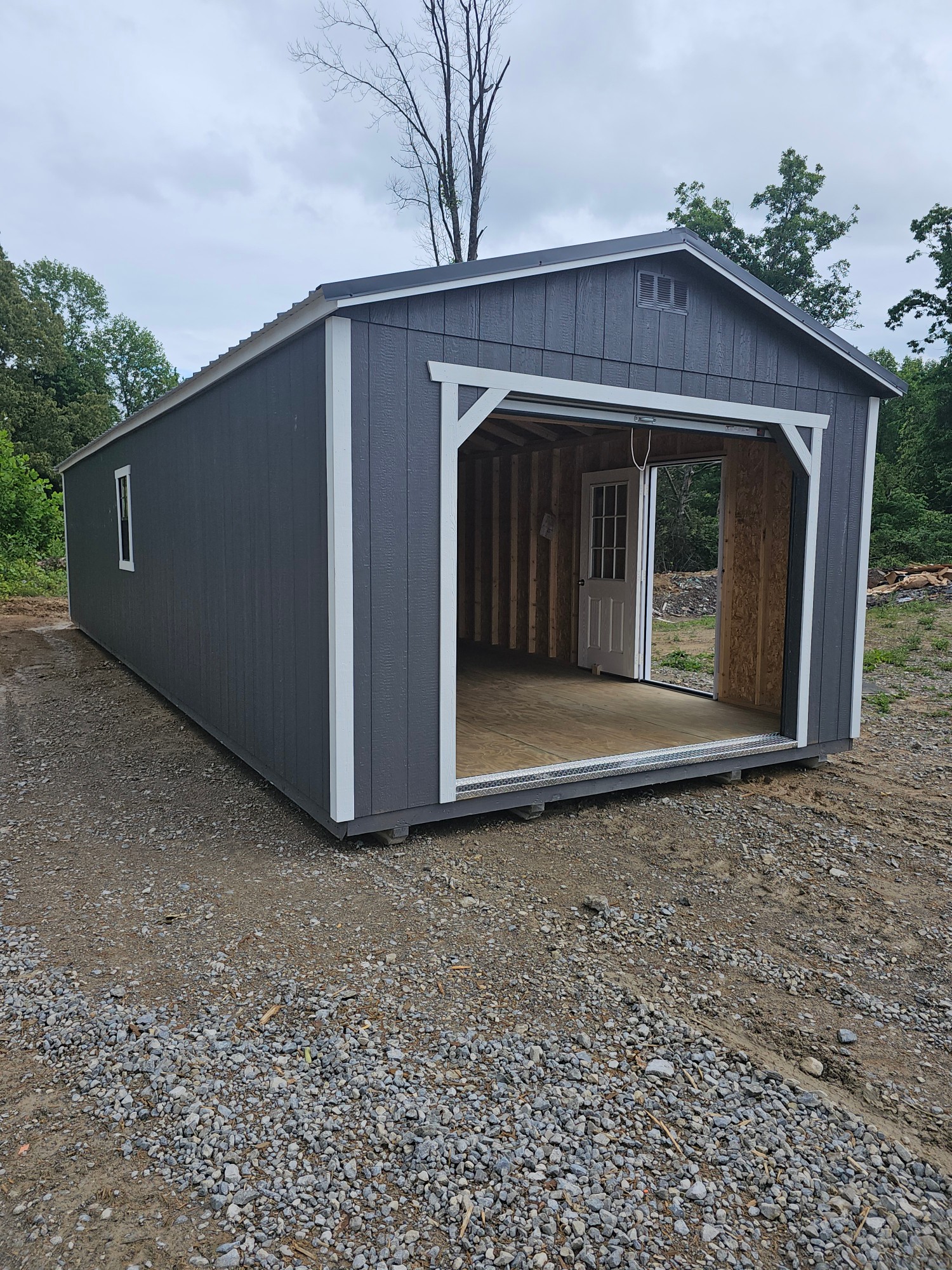 Utility Garage - 14x40