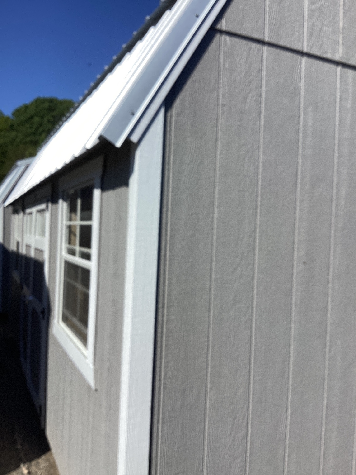 Lofted Barn - 10x20