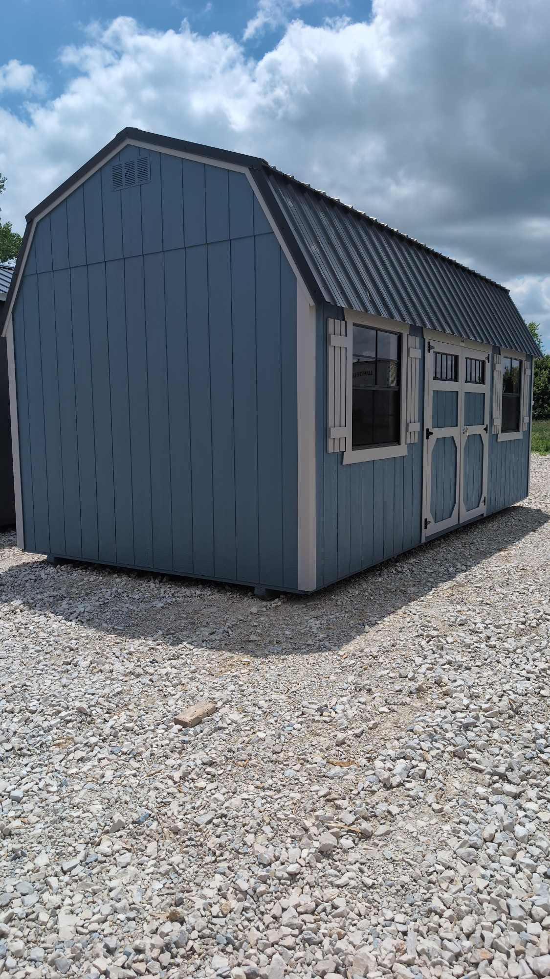 Lofted Barn - 10x20