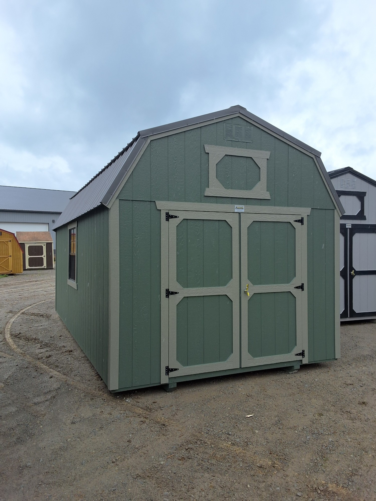 Lofted Barn - 10x20