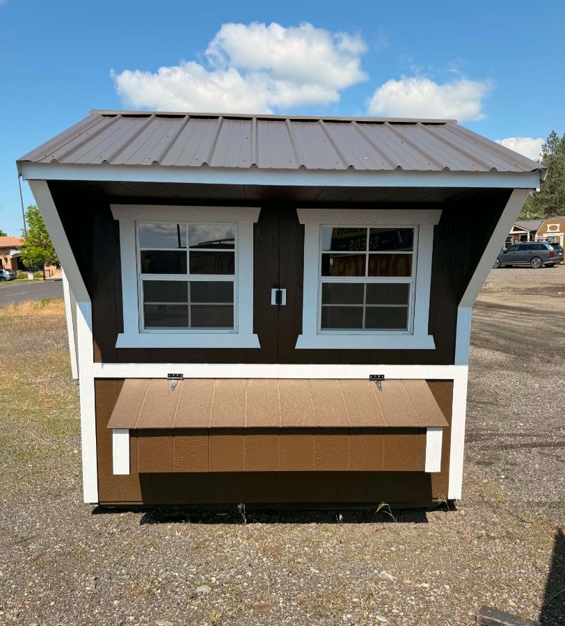Chicken Coop - 6x8 4 XL Nesting Boxes!