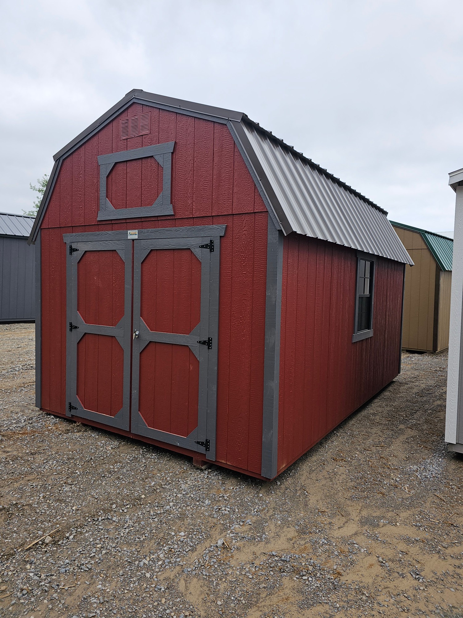 Lofted Barn - 10x16
