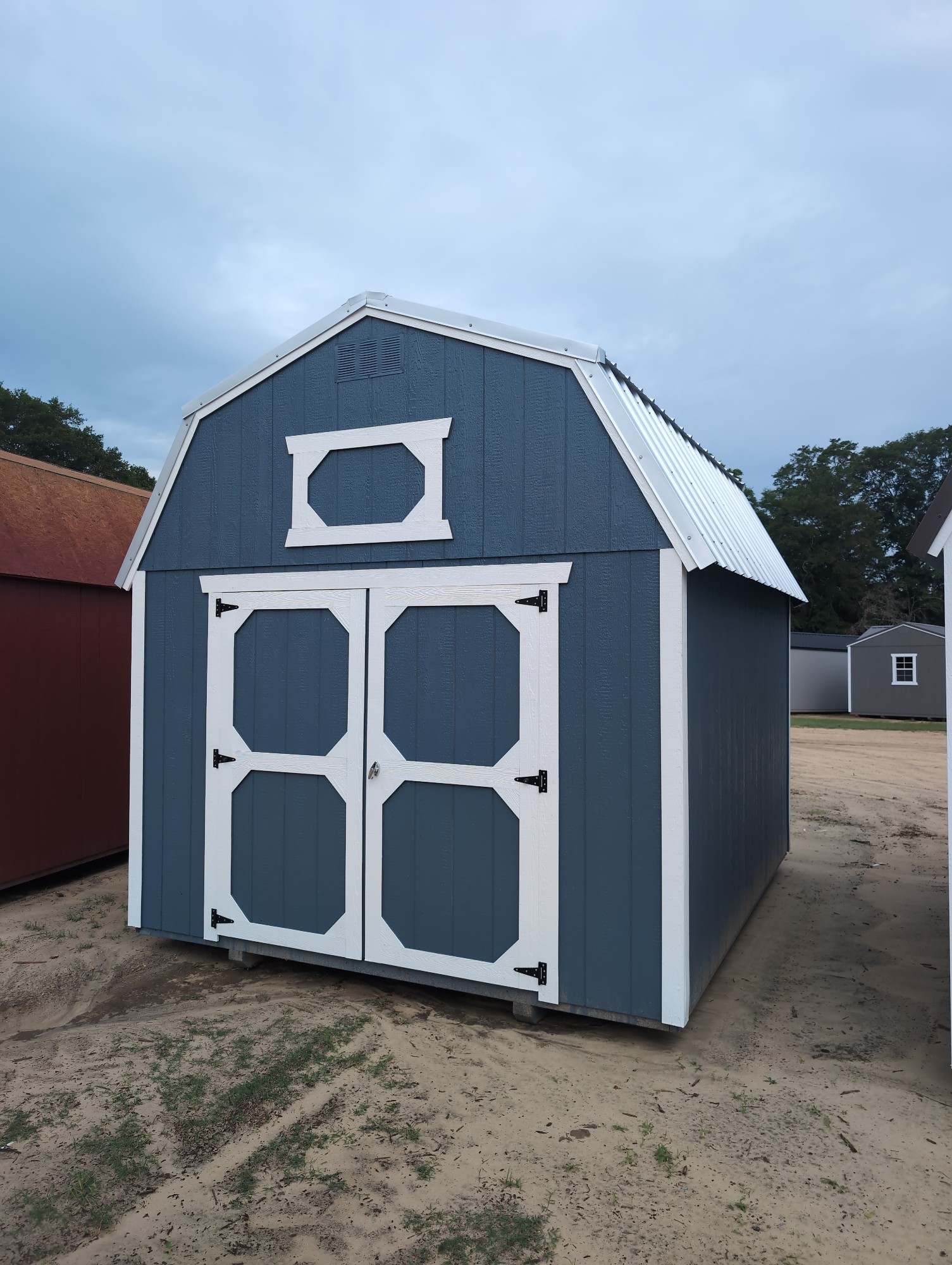Lofted Barn - 10x12