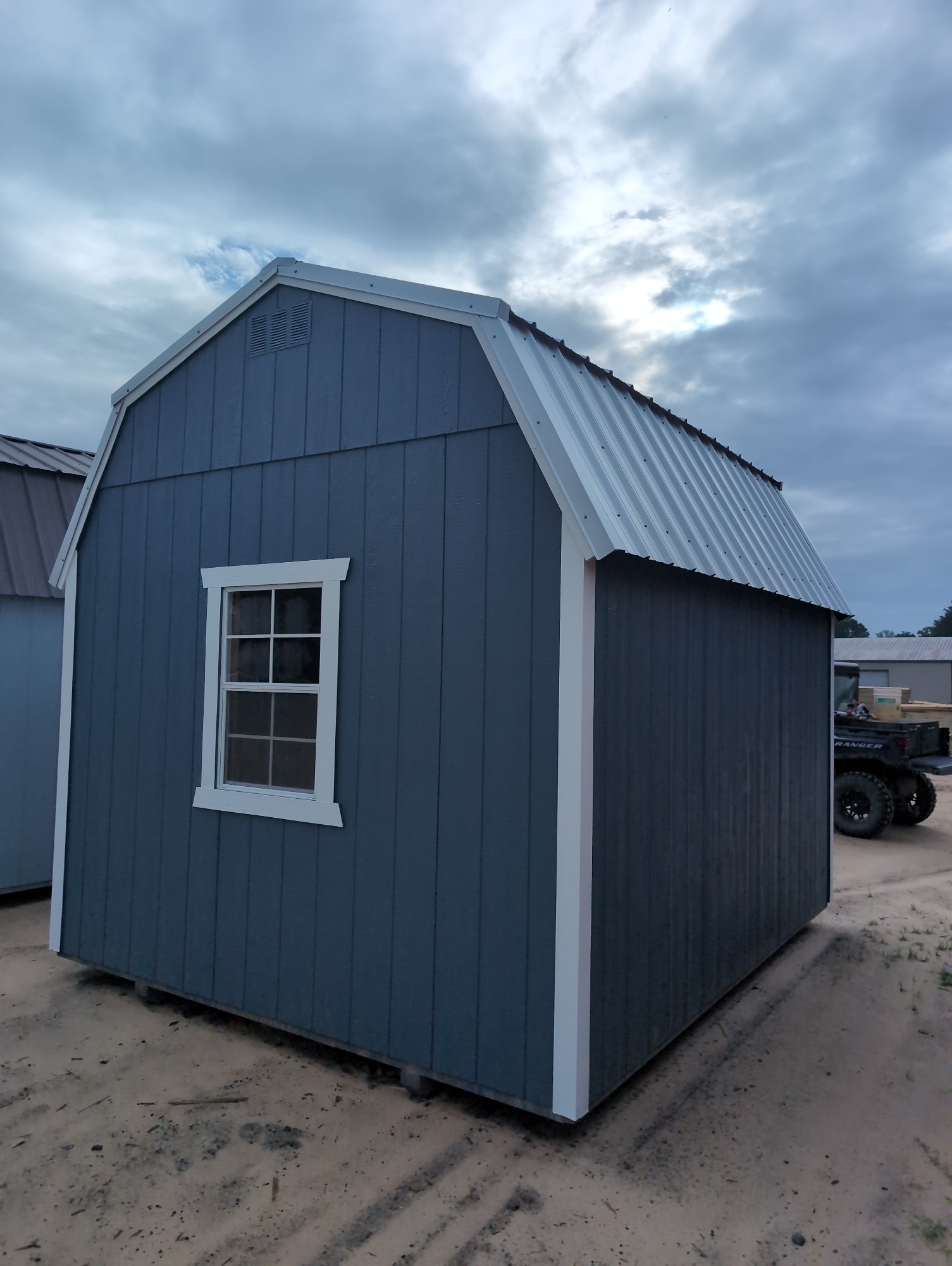 Lofted Barn - 10x12 image 2