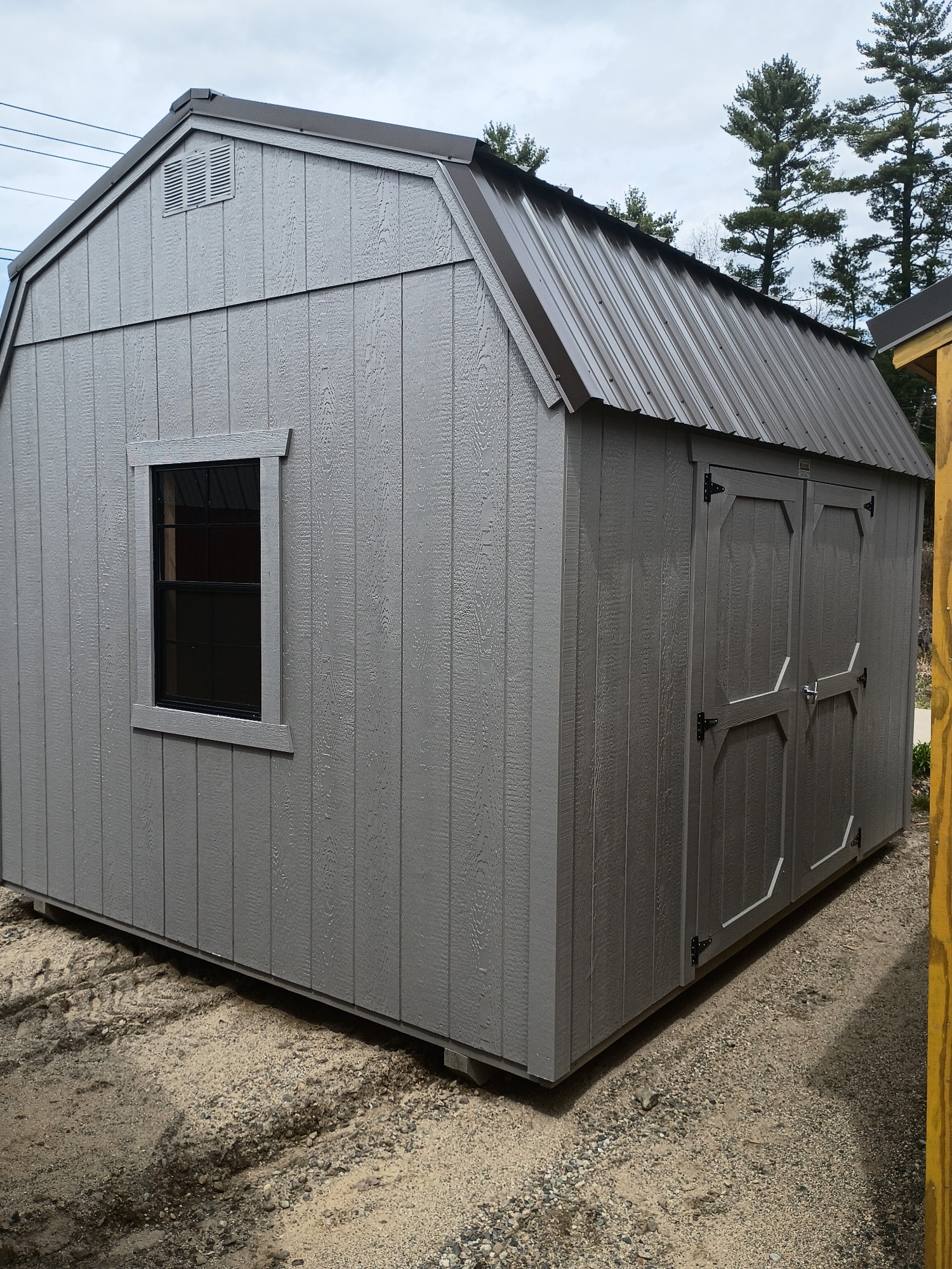 Lofted Barn - 10x12
