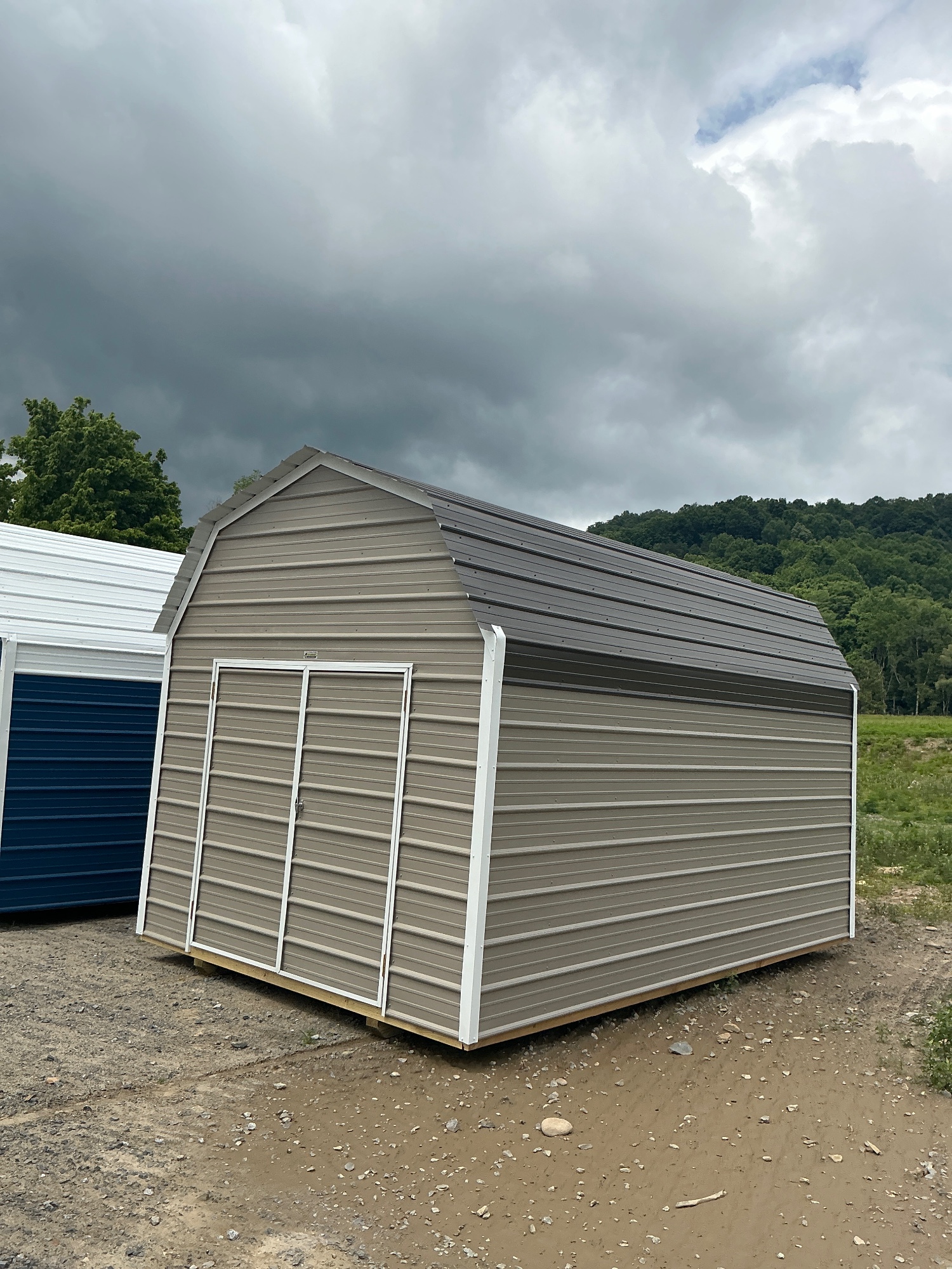 Metal Lofted - 10x16