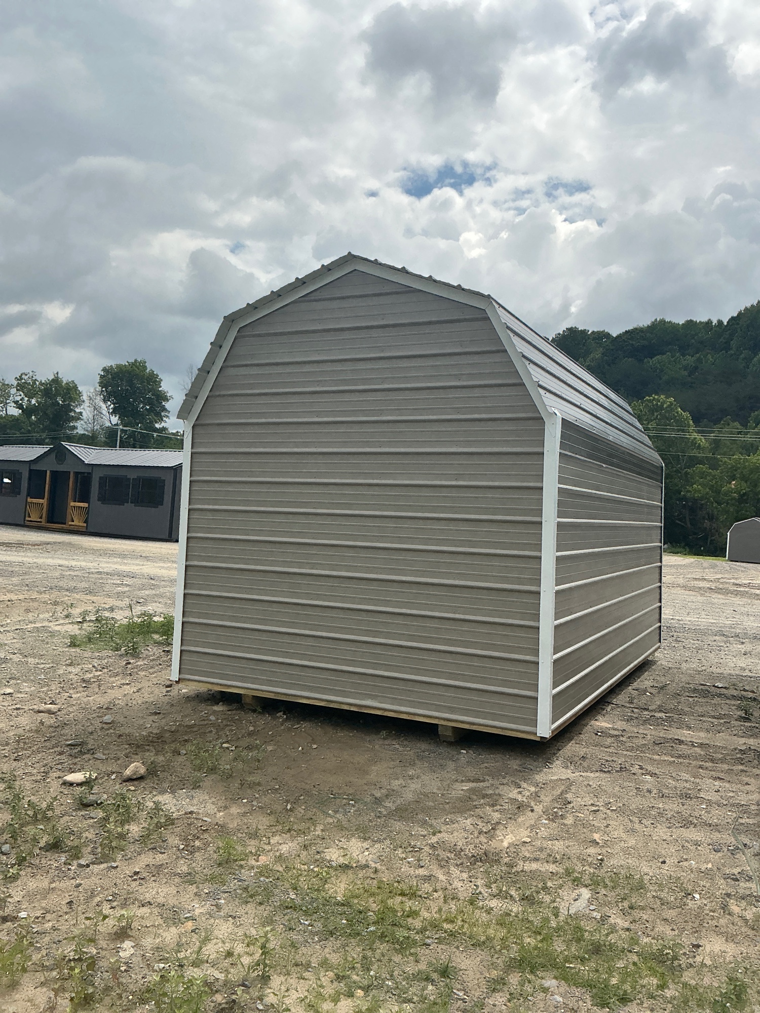 Metal Lofted - 10x16 image 2