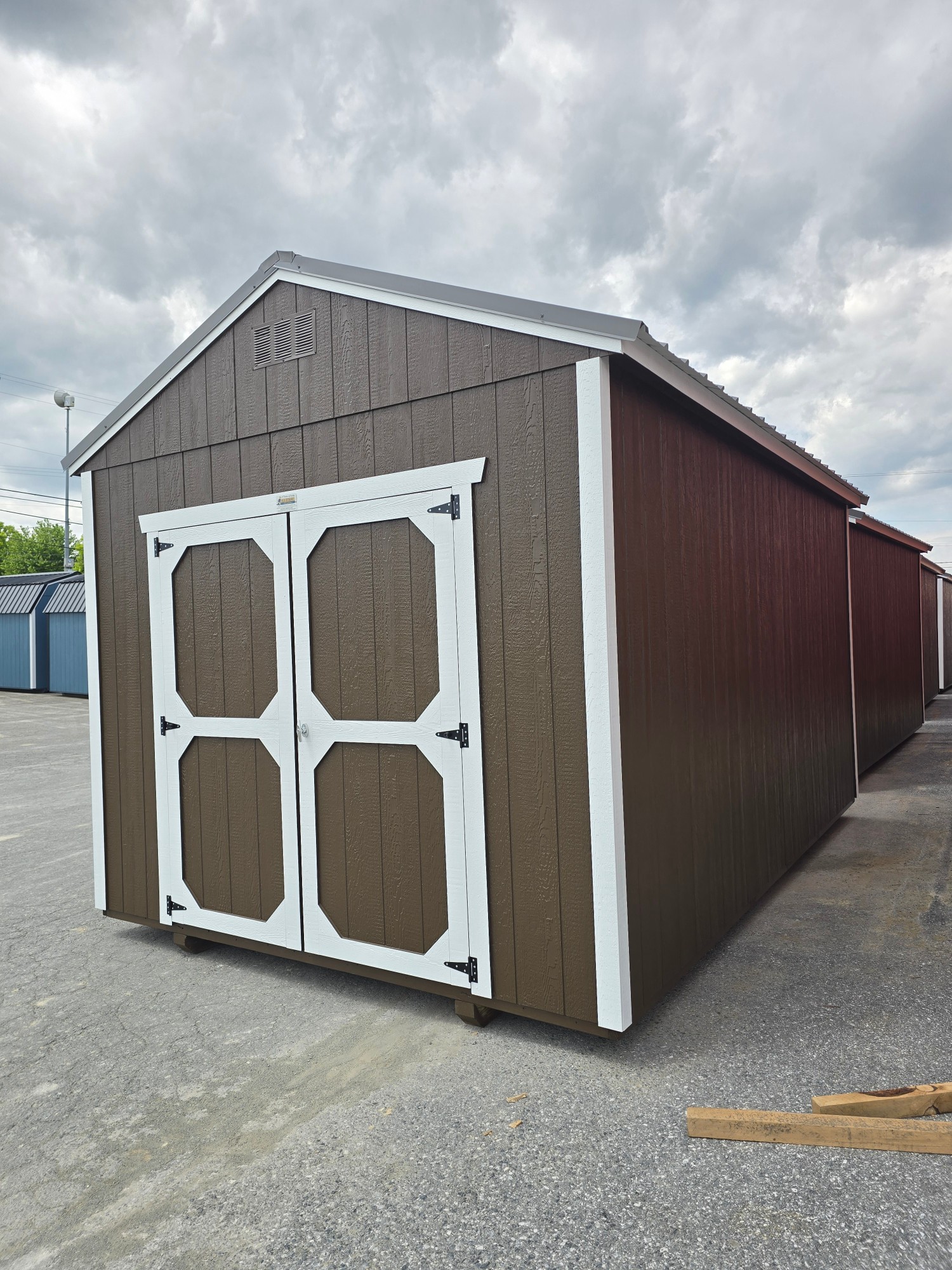Utility – 10×16 image 2