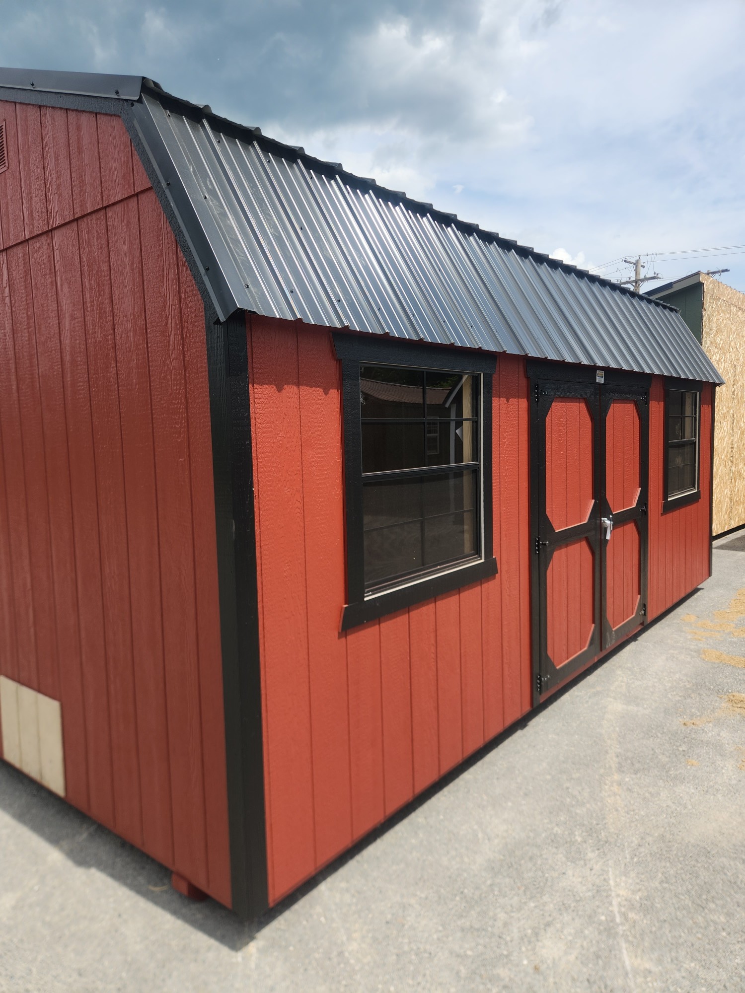 Lofted Barn - 10x20