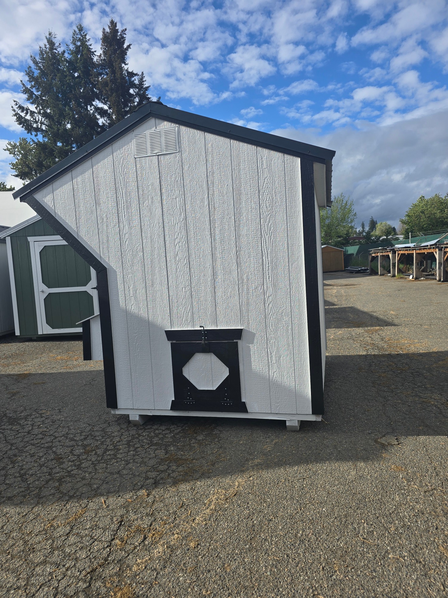 Chicken Coop - 6x8 image 2