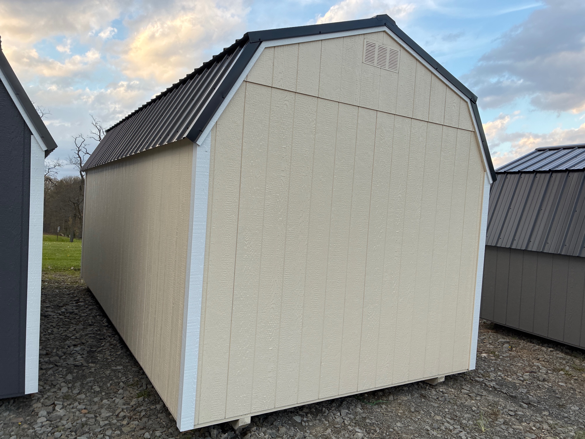 Lofted Barn - 10x20 image 2