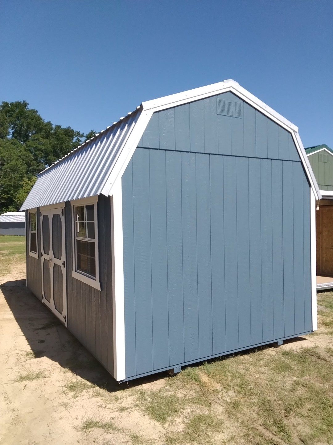 Lofted Barn - 10x20