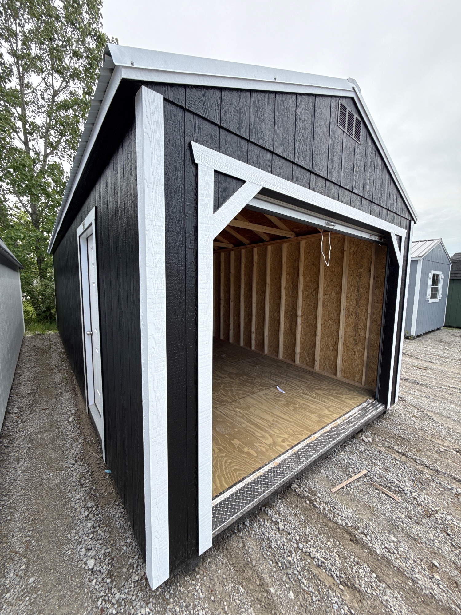 Utility Garage - 12x28
