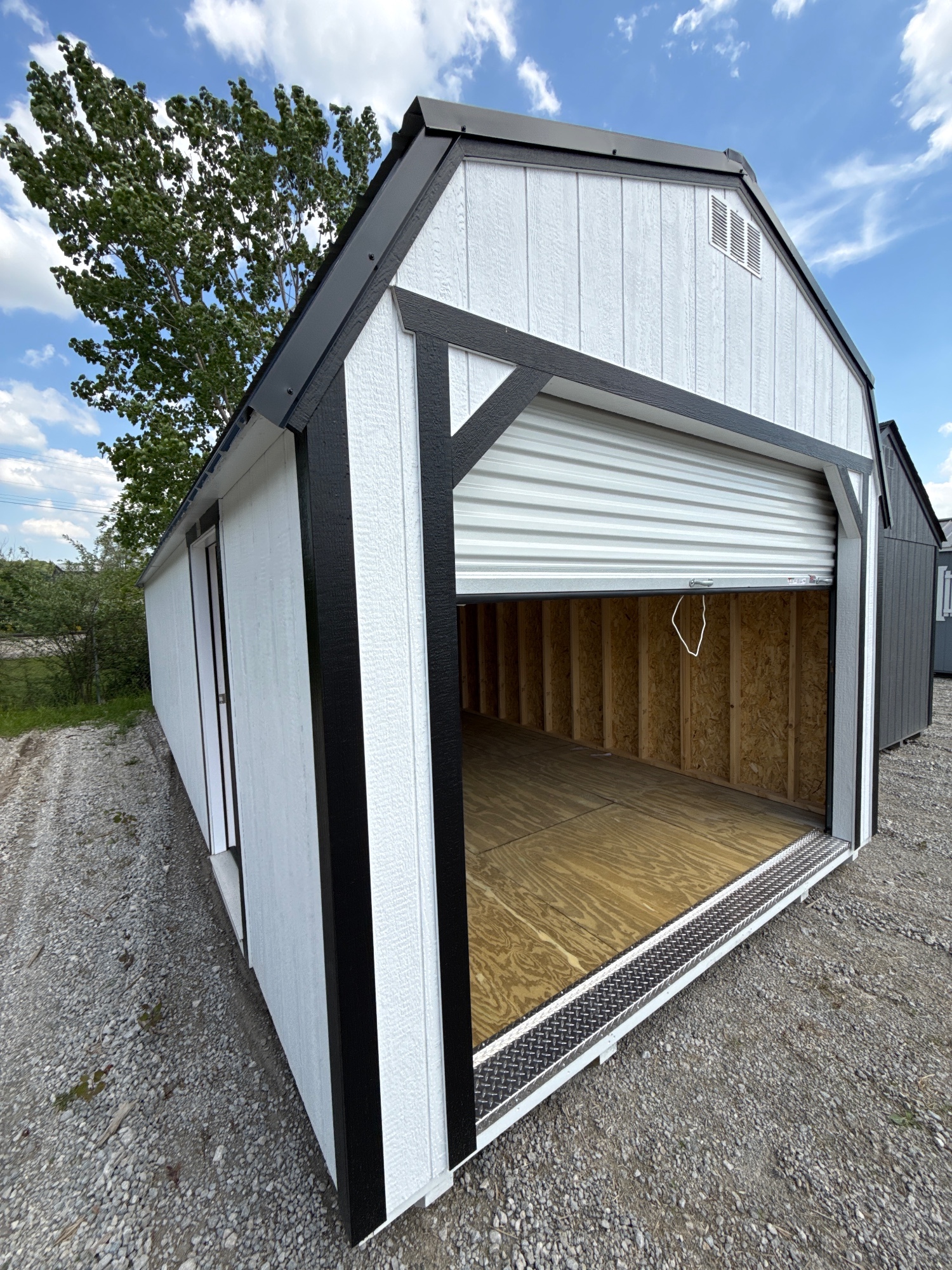 Lofted Barn Garage - 12x28