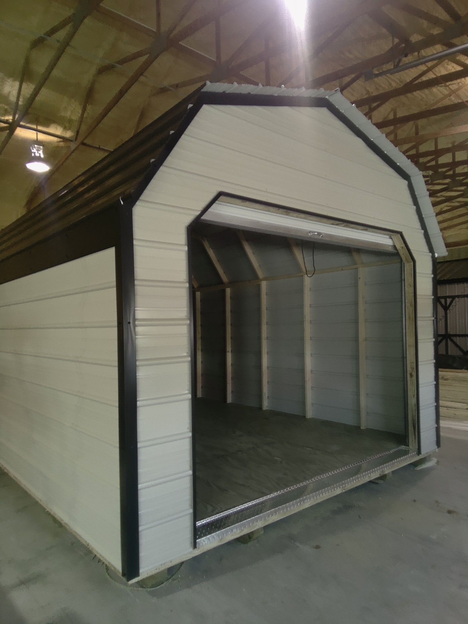 Metal Lofted - 12x20