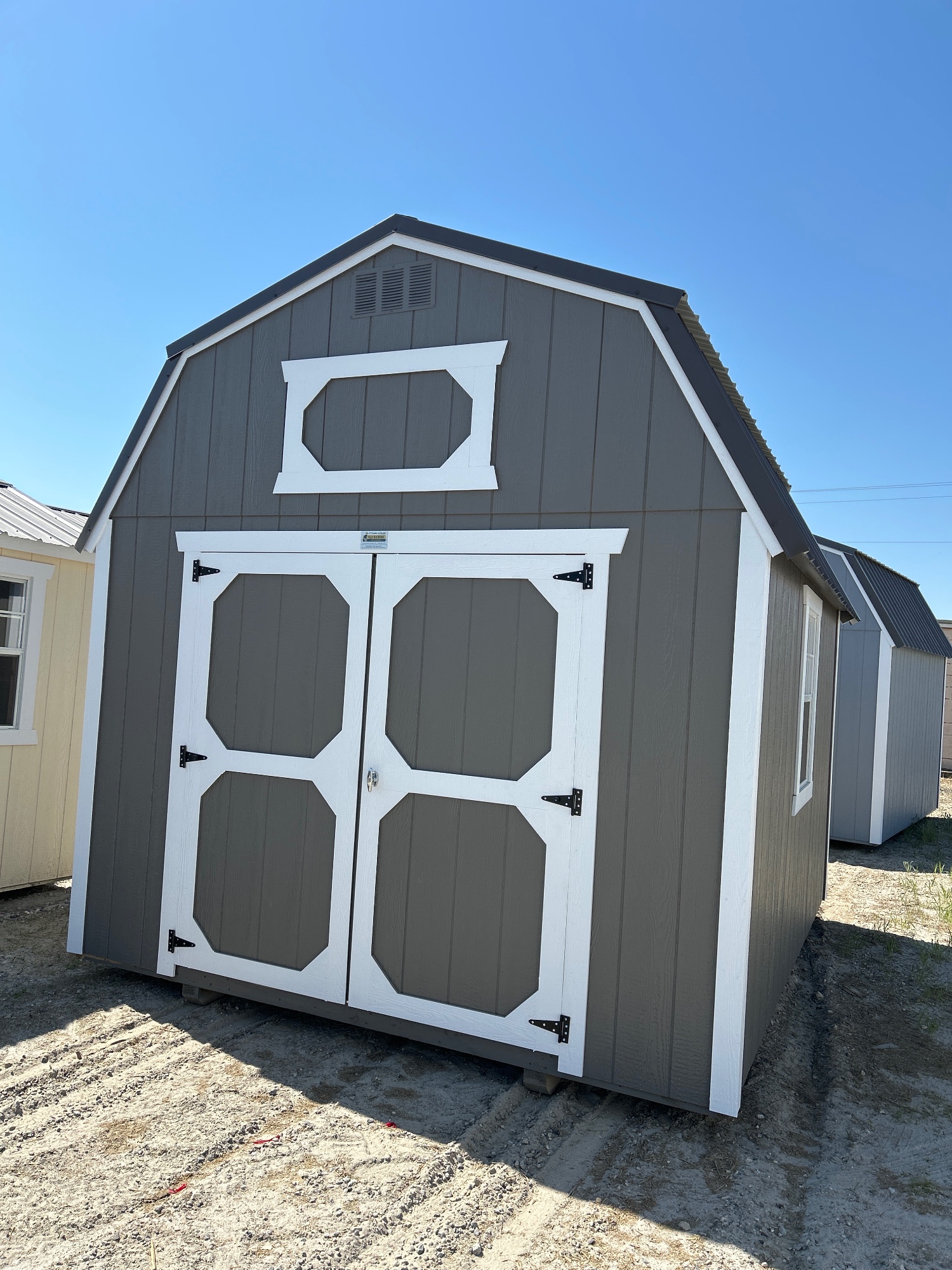 Lofted Barn - 10x12