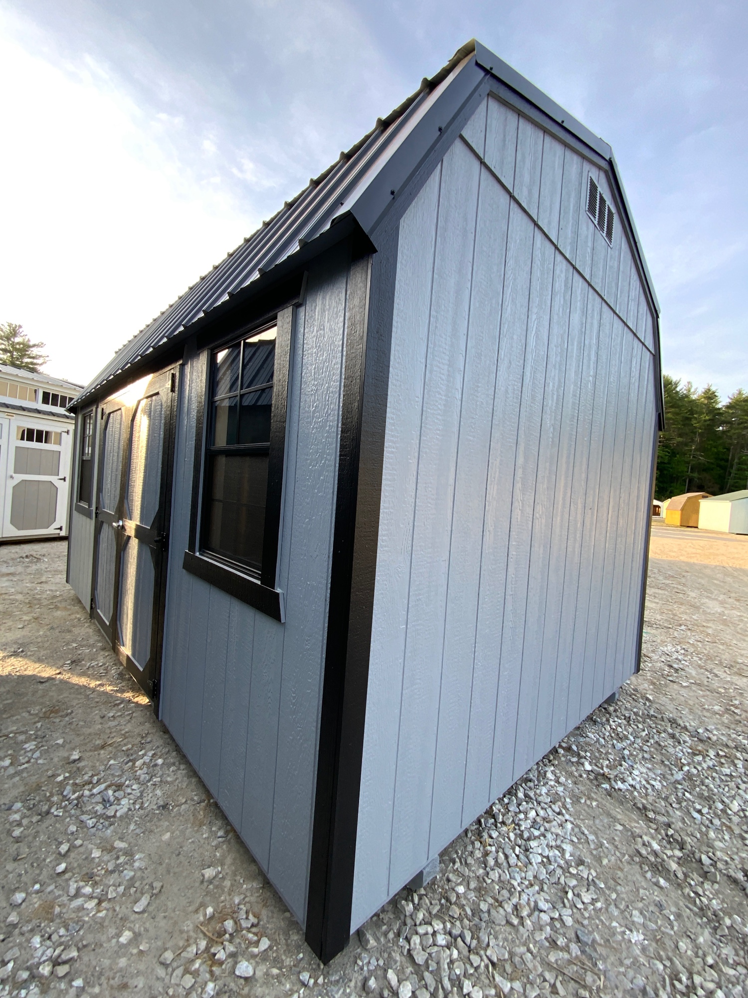 Lofted Barn - 10x16
