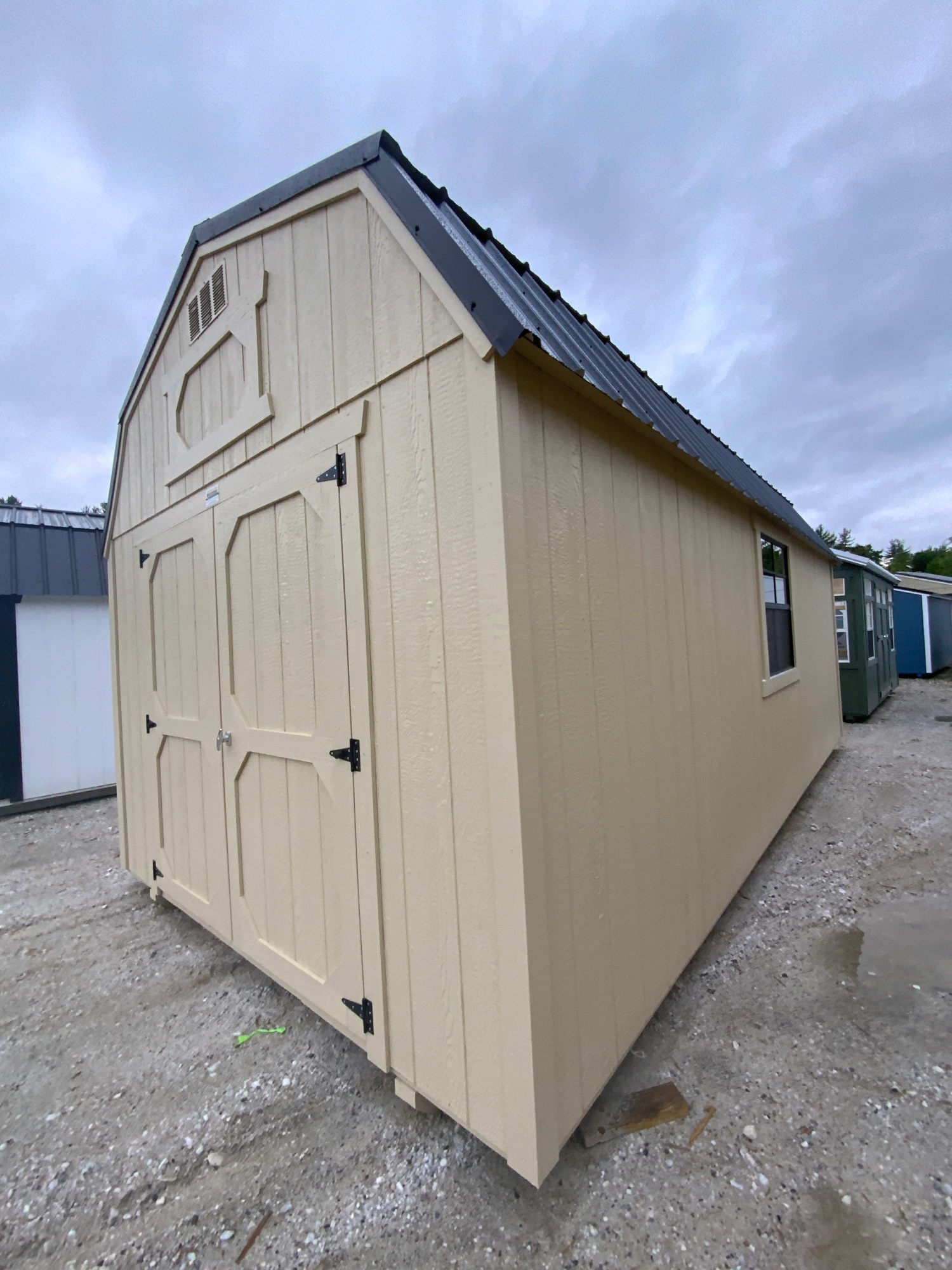 Lofted Barn - 10x20
