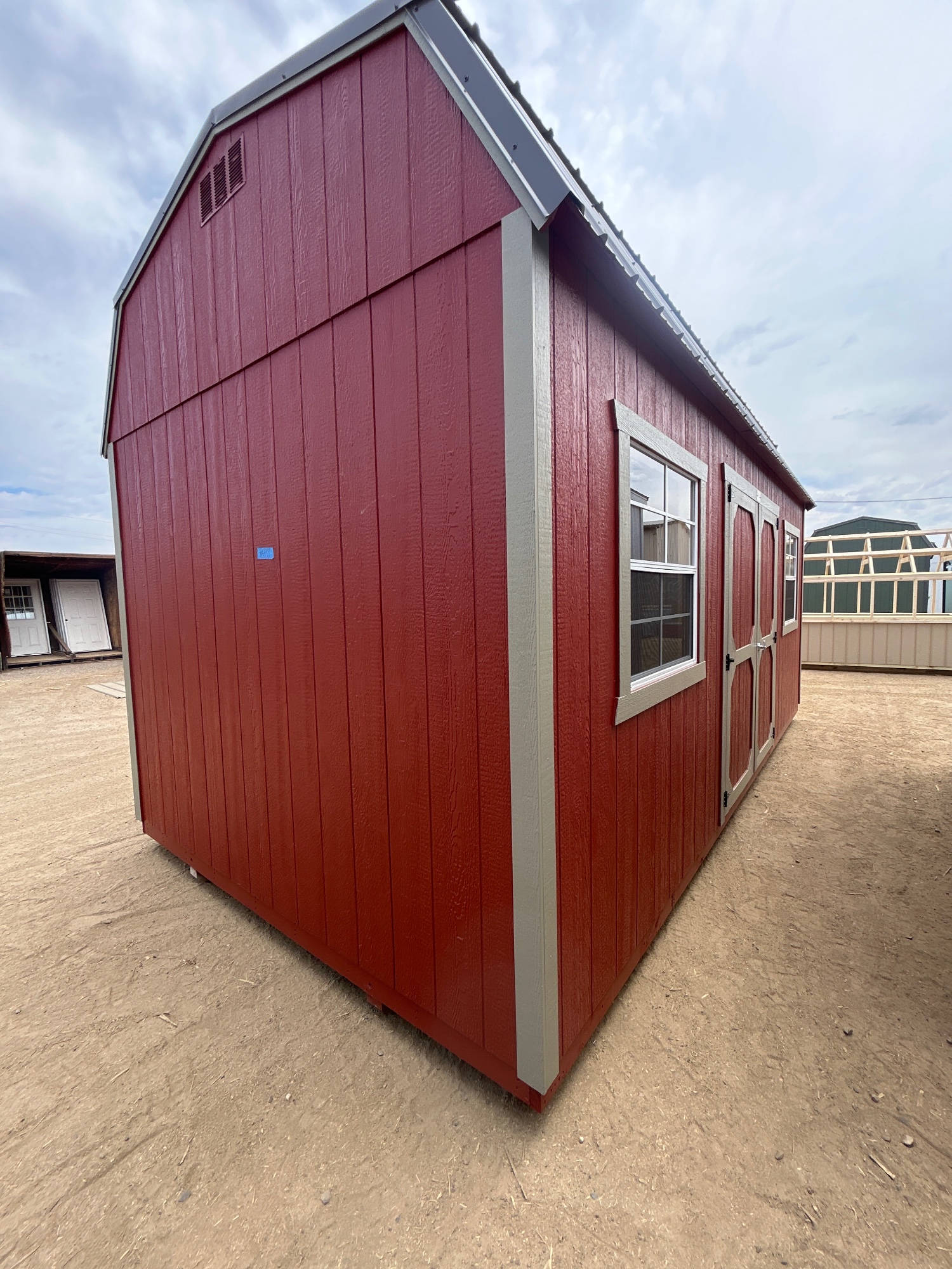 Lofted Barn - 10x20