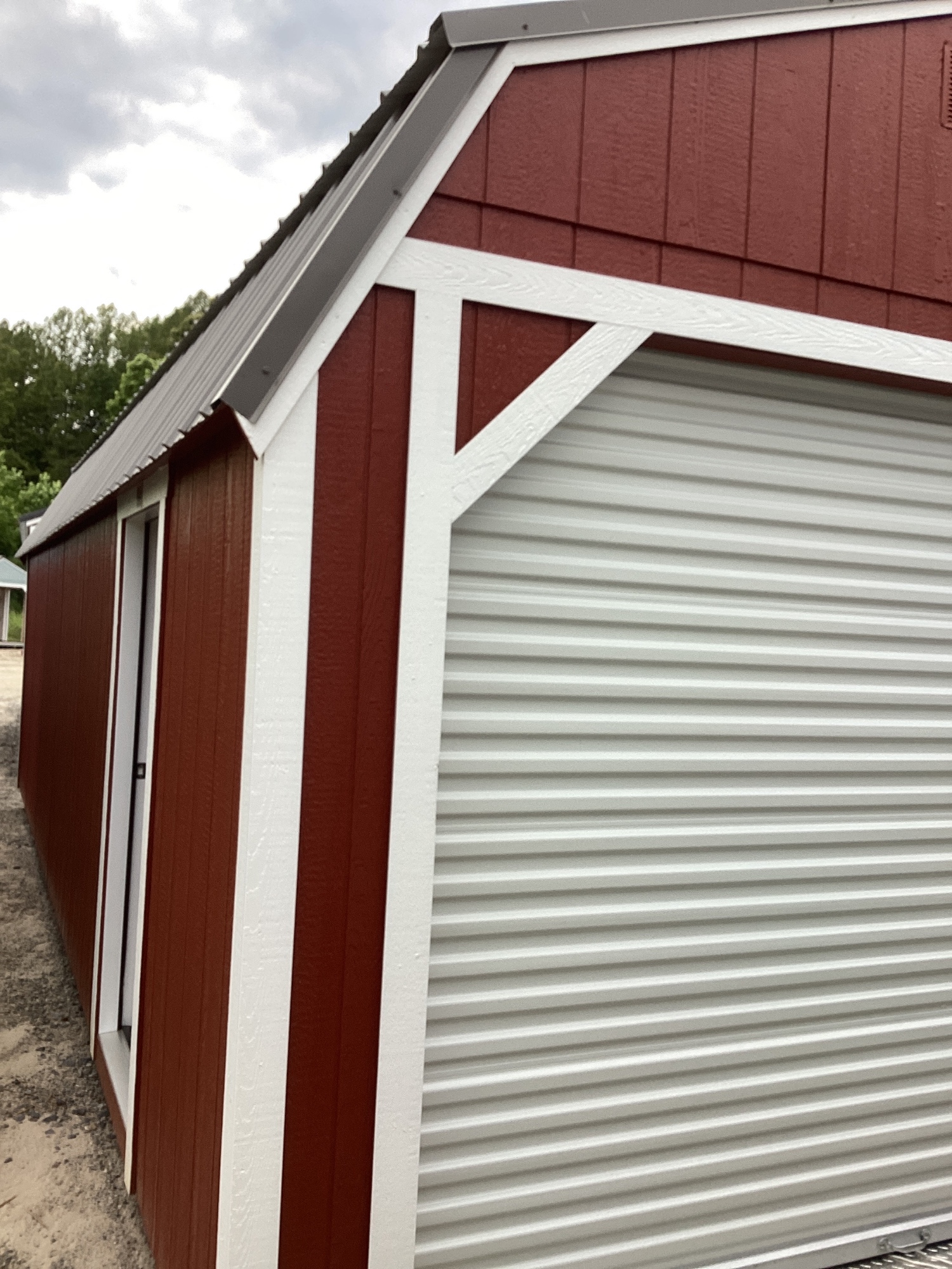 Lofted Barn Garage - 12x28