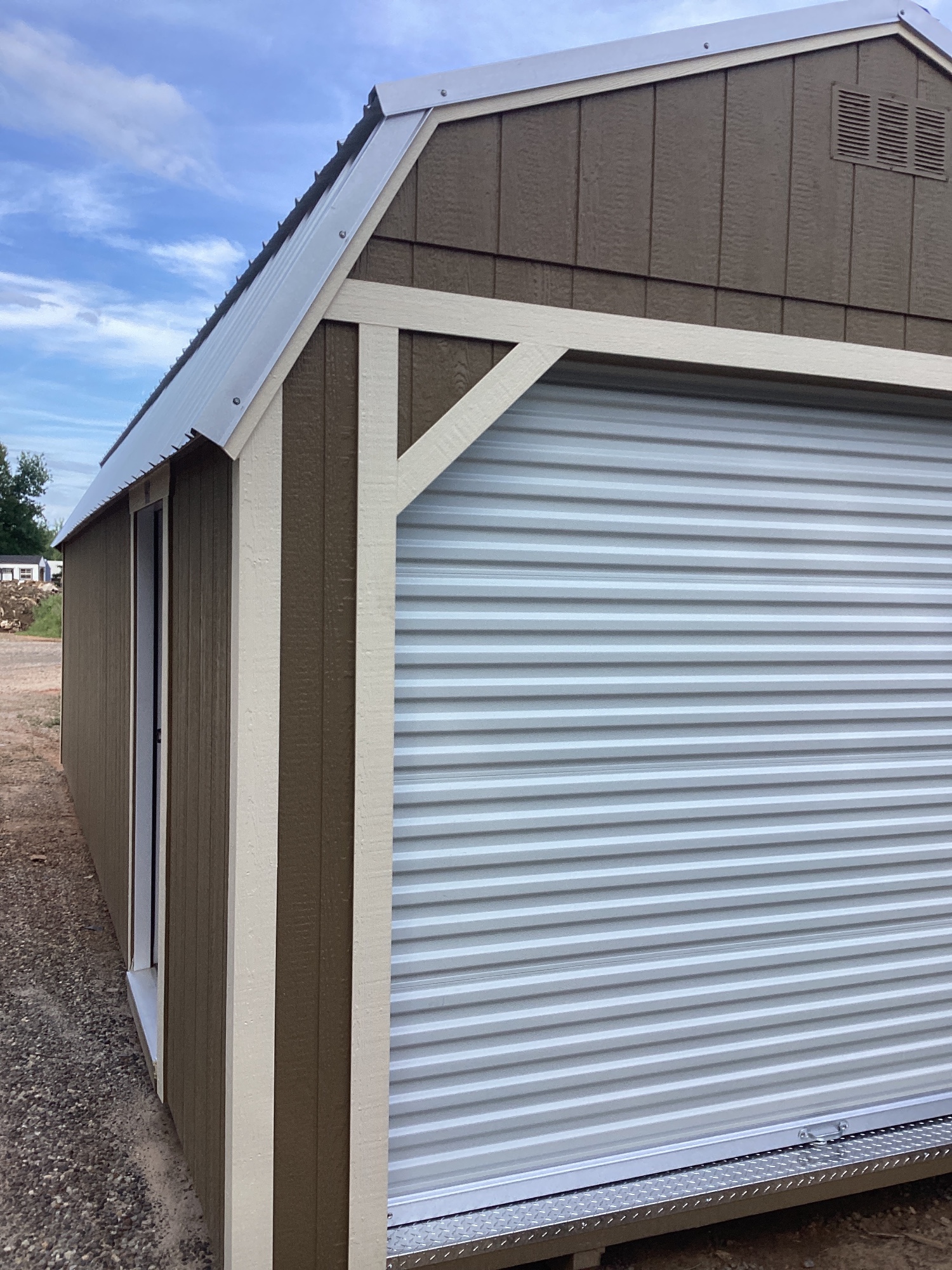 Lofted Barn Garage - 12x28