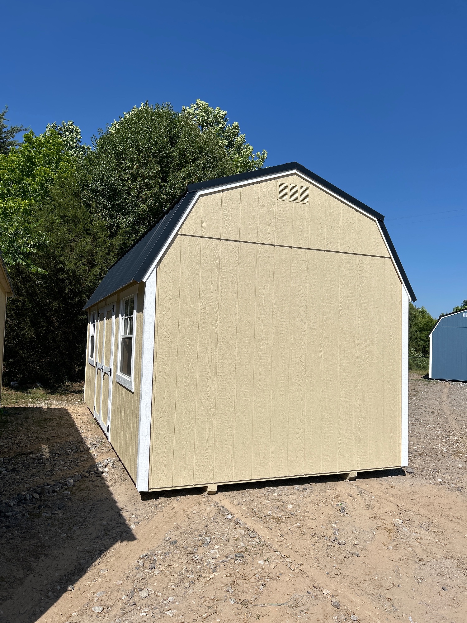 Lofted Barn - 10x20