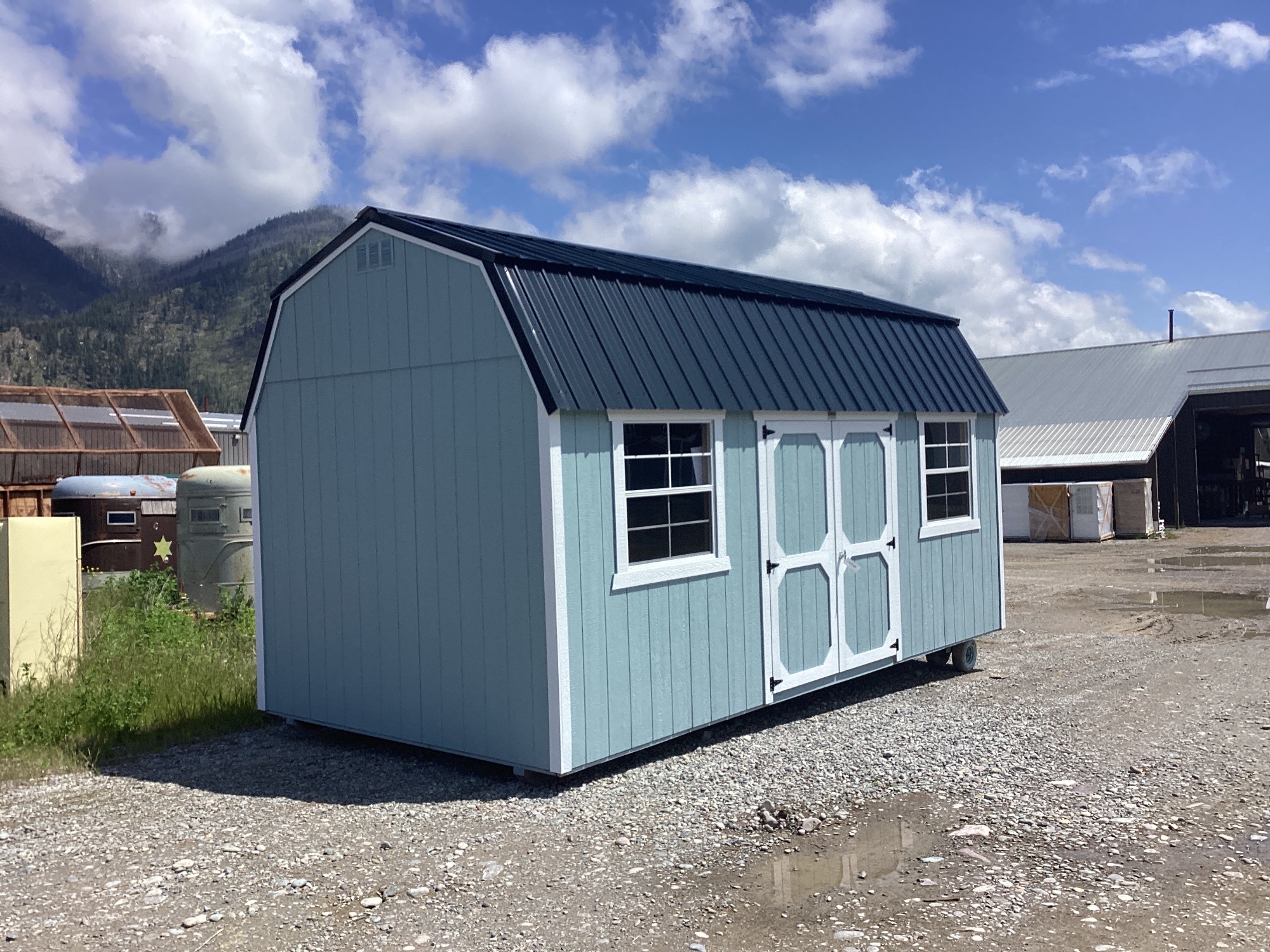 Lofted Barn - 10x20