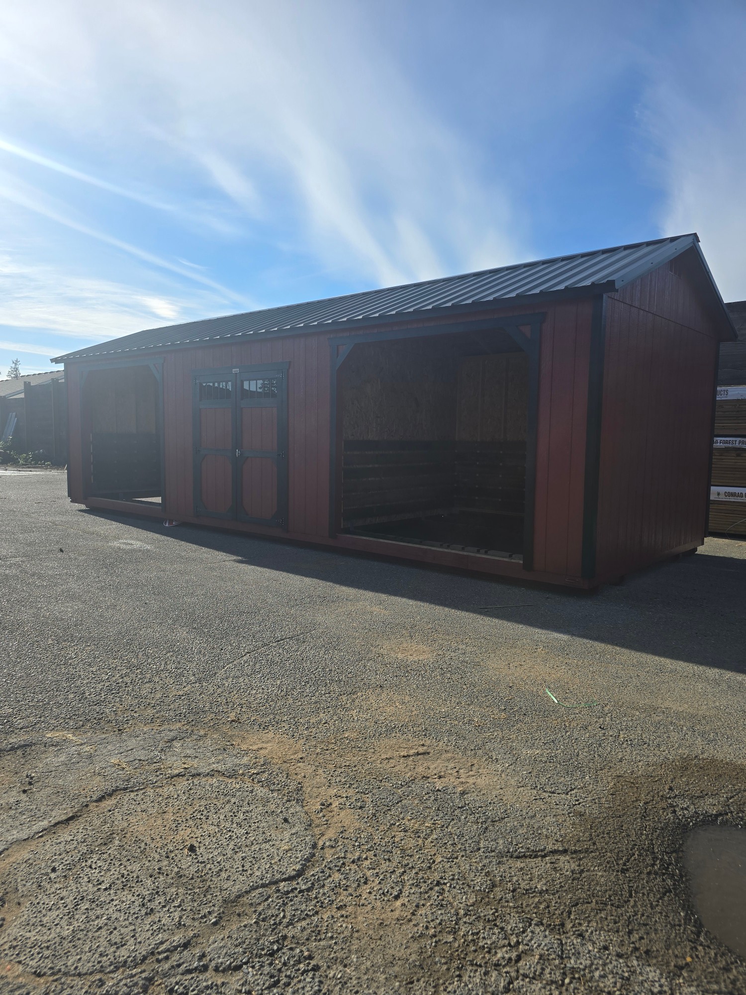 Animal Shelter - 12x32