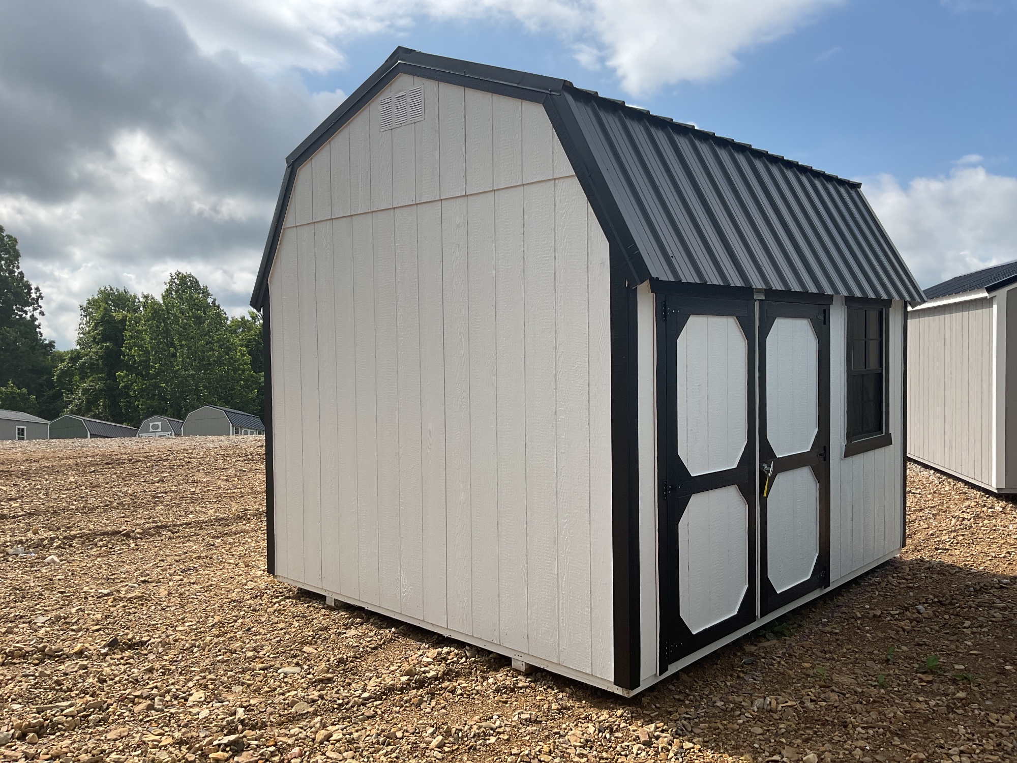 Lofted Barn - 10x12