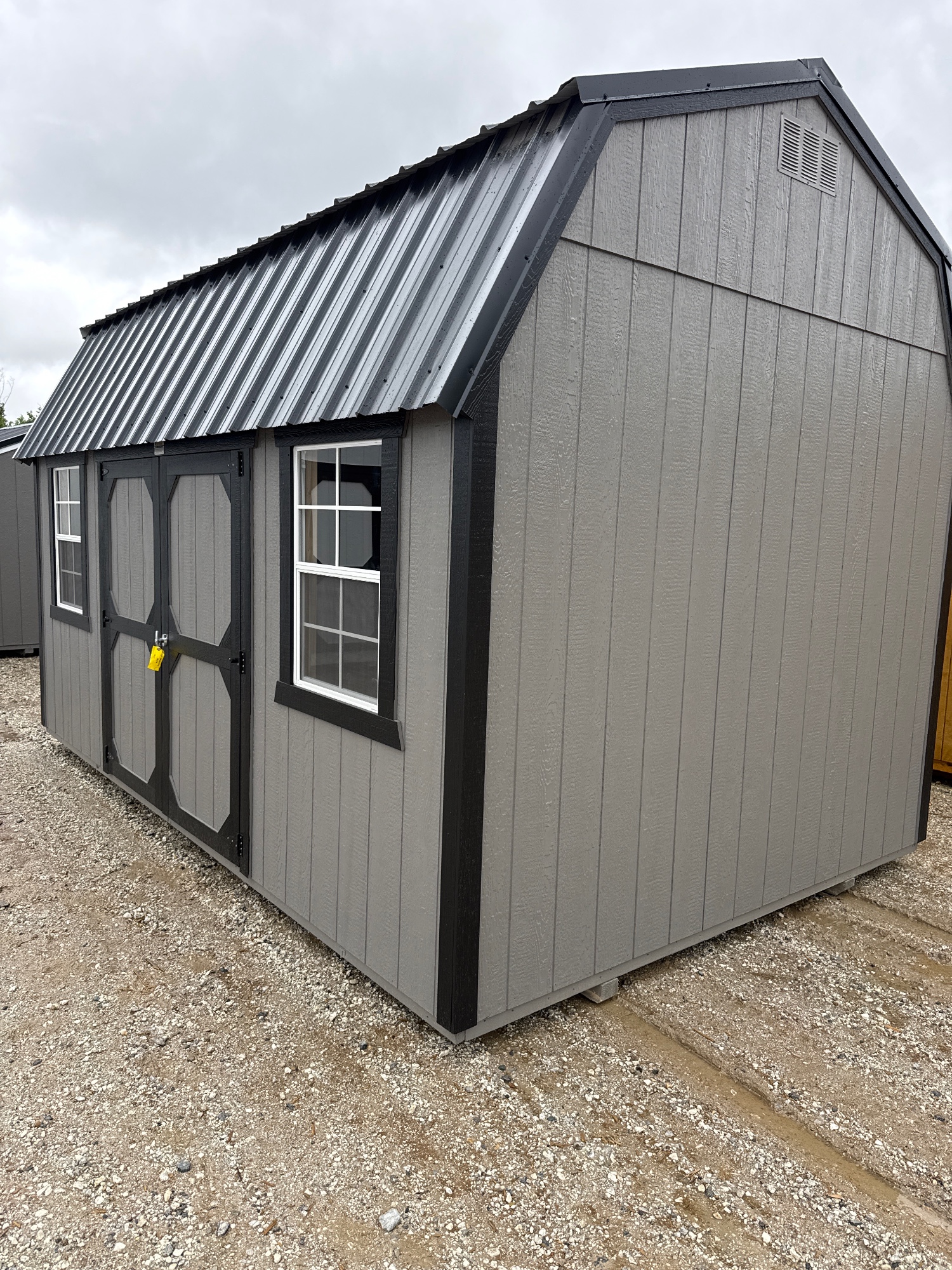 Lofted Barn - 10x16