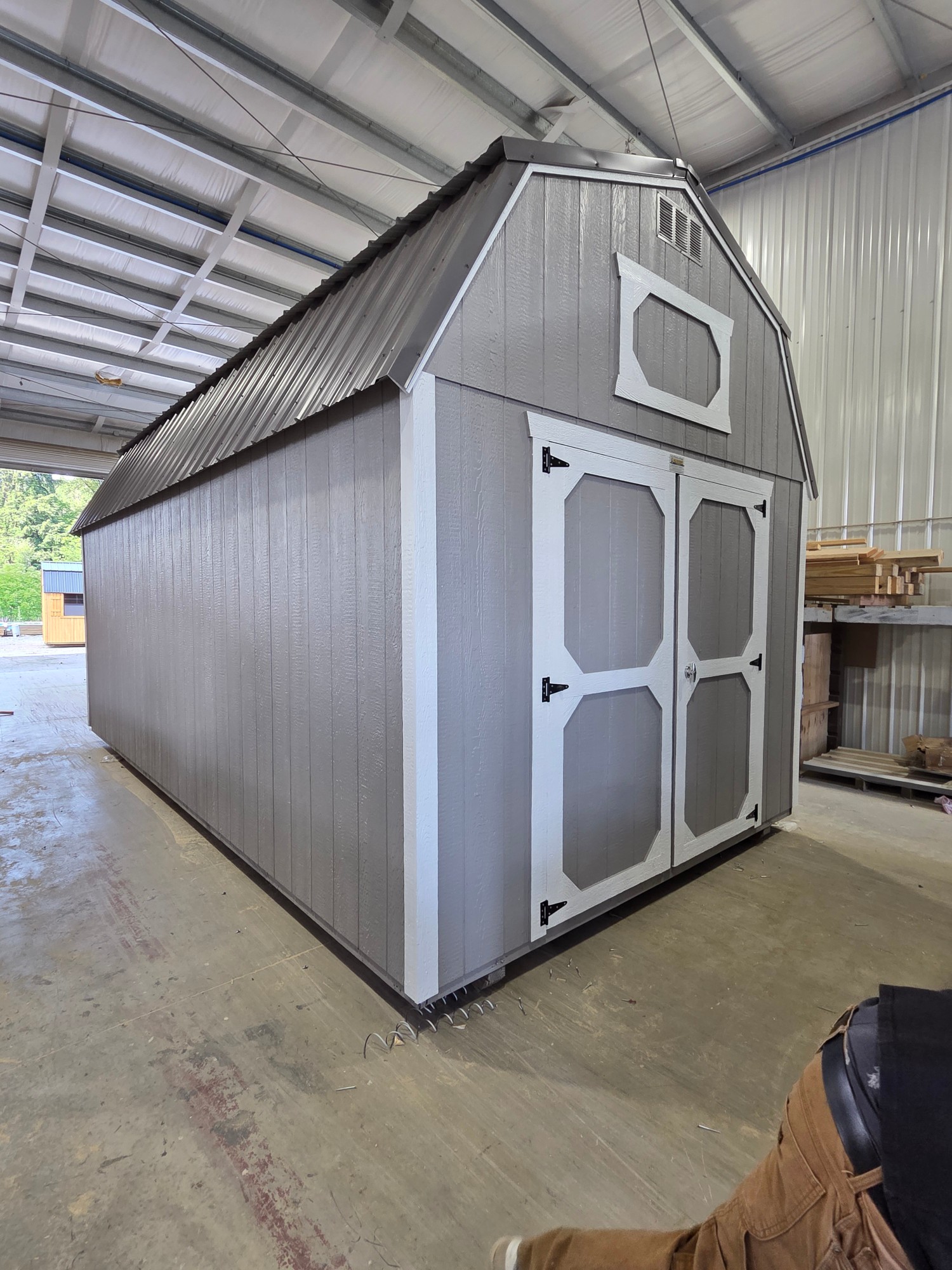 Lofted Barn - 10x20