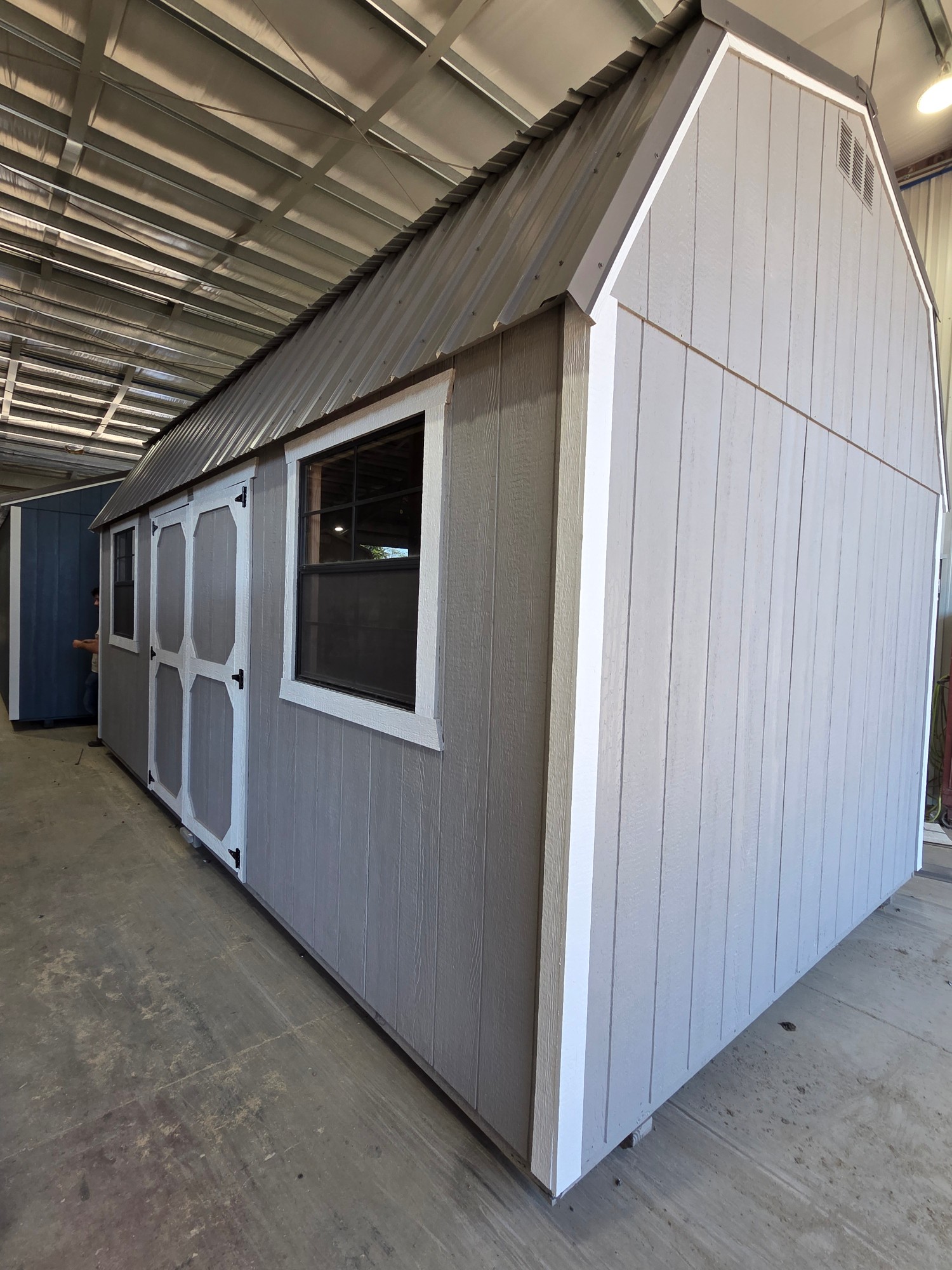 Lofted Barn - 10x20
