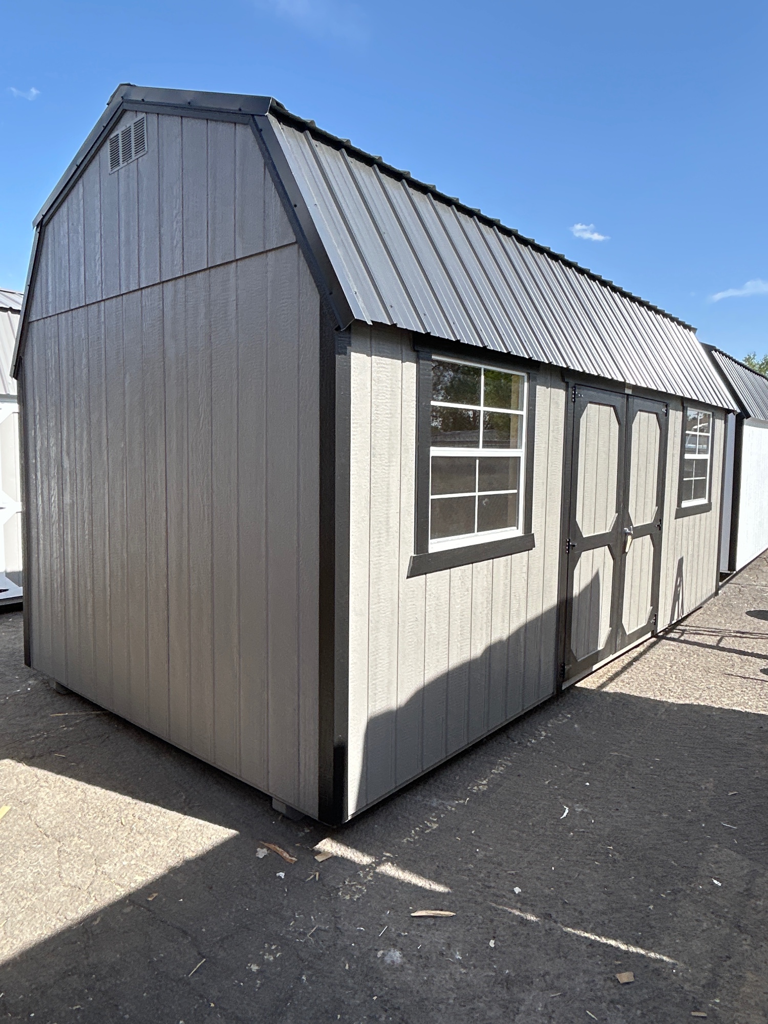 Lofted Barn - 10x20