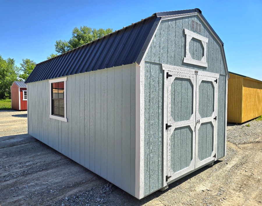Lofted Barn - 10x20