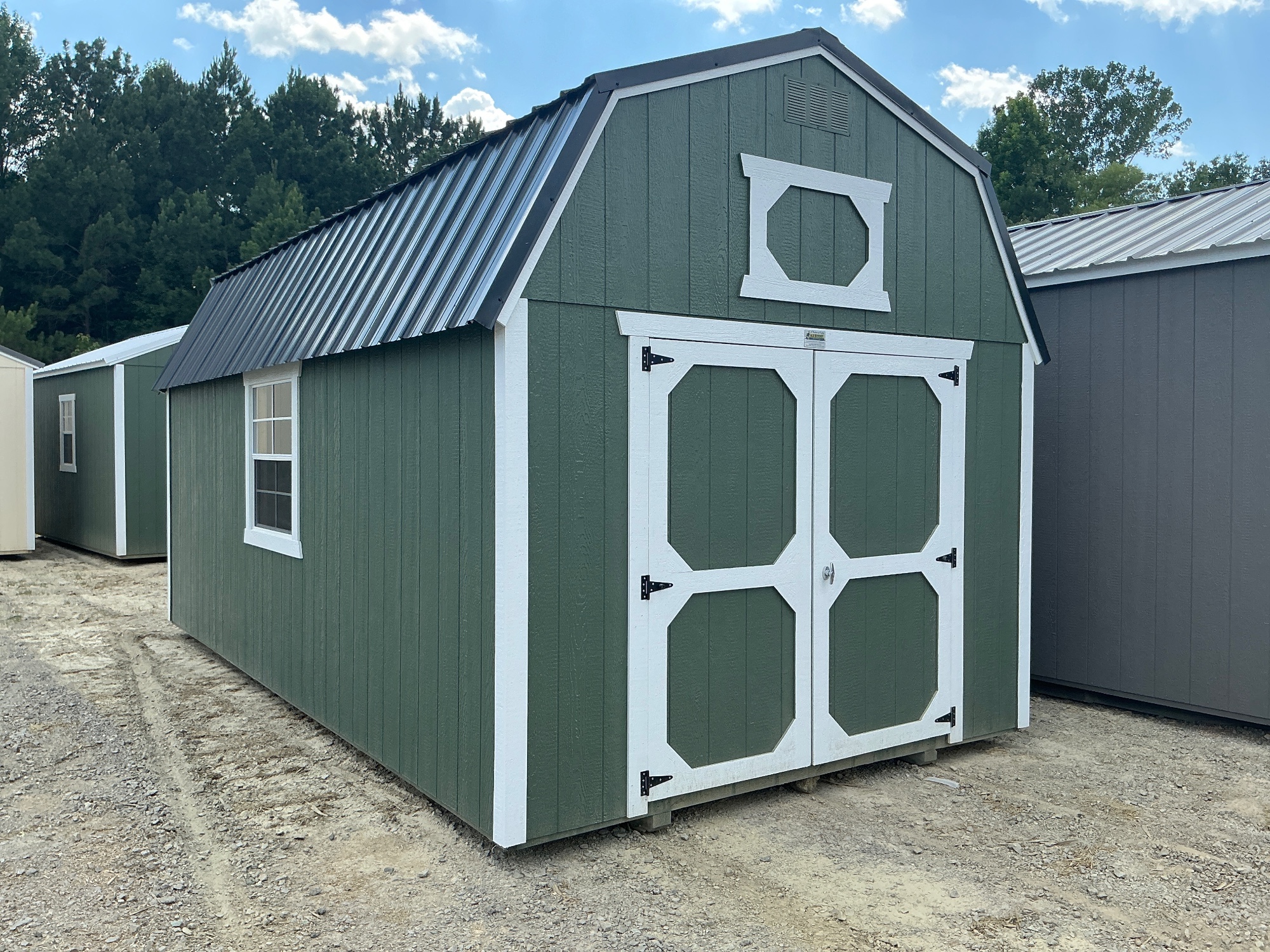 Lofted Barn - 10x20