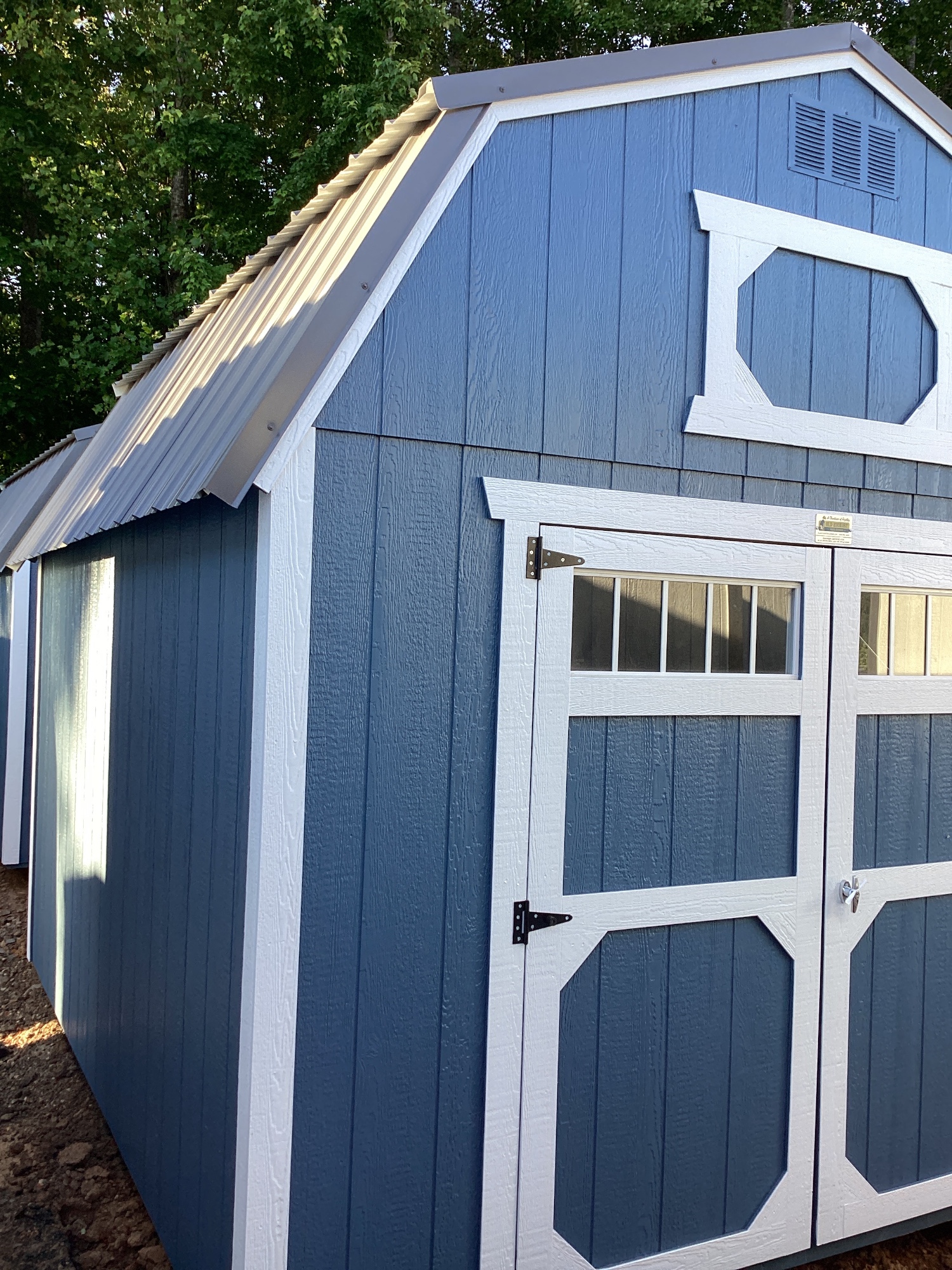 Lofted Barn - 10x12