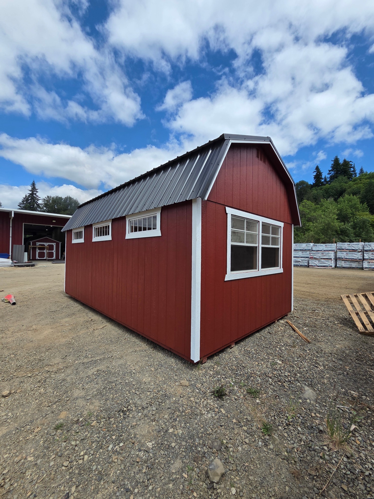 12x20 Lofted Barn photo 2