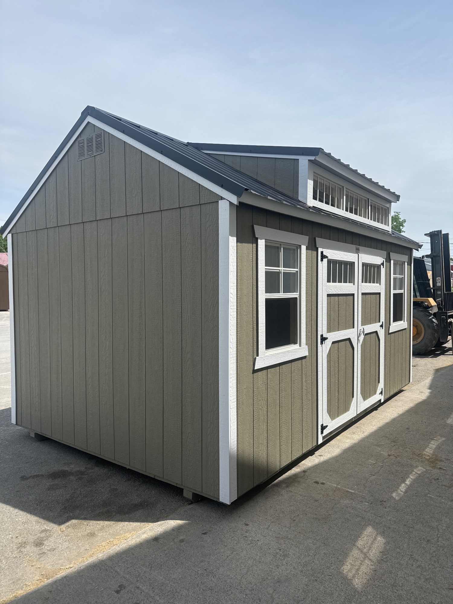 Utility Dormer - 10x16