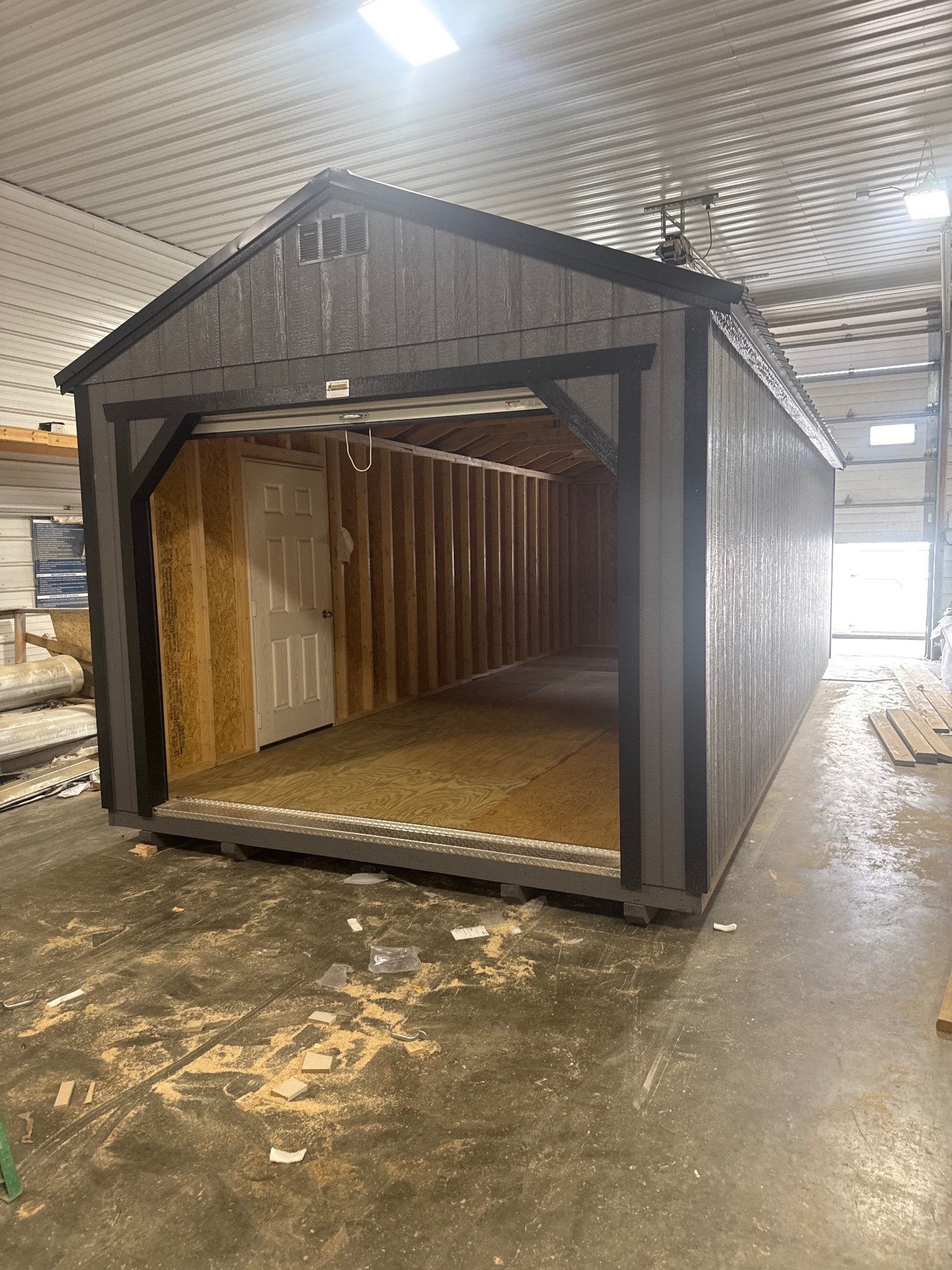Utility Garage - 12x28