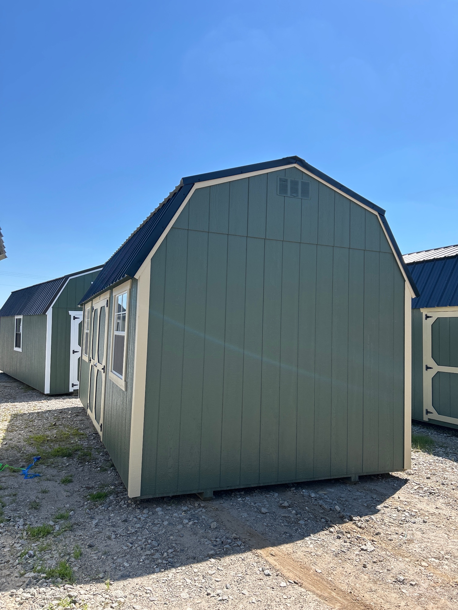 Lofted Barn - 10x20