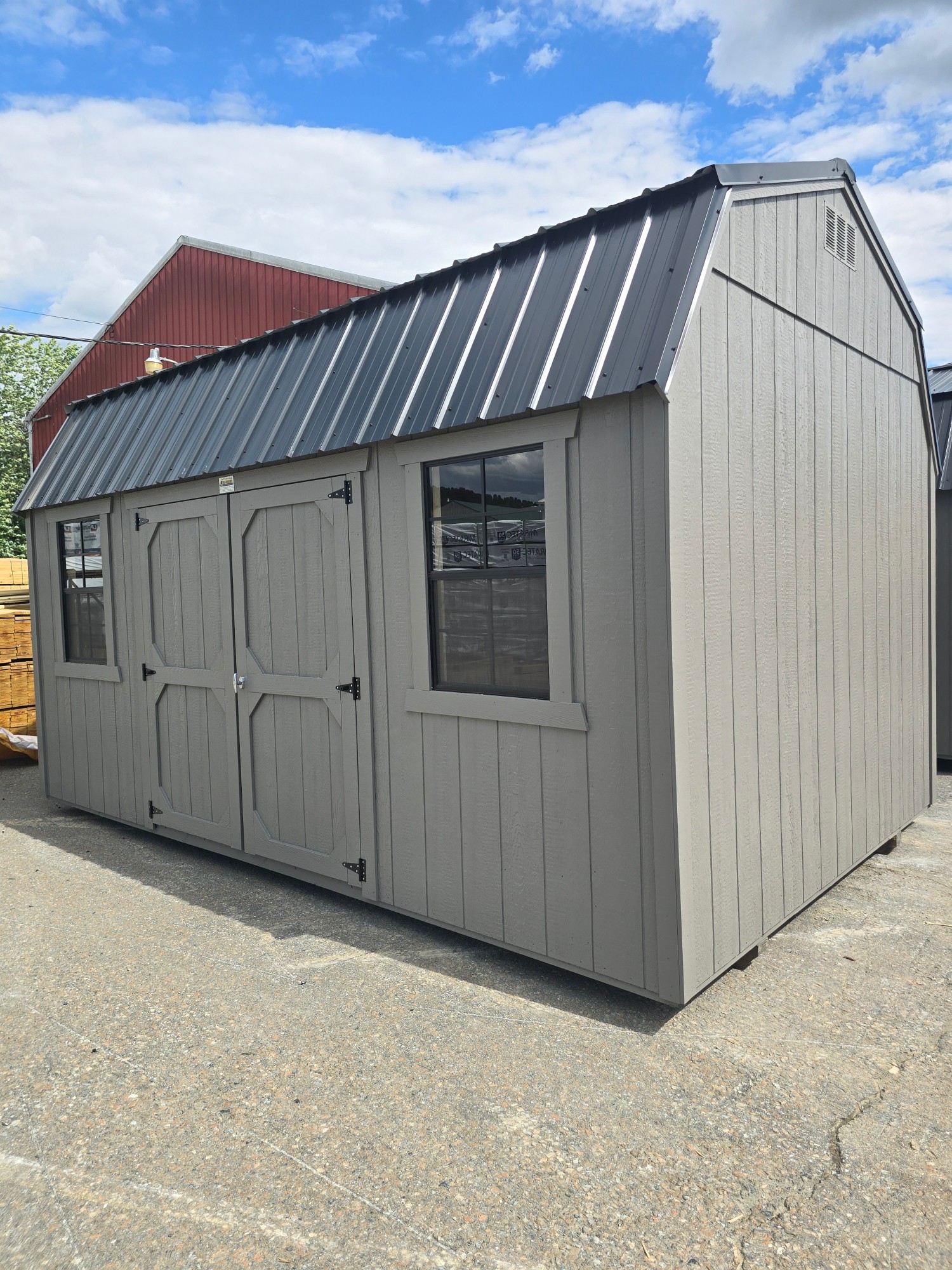 Lofted Barn - 10x16