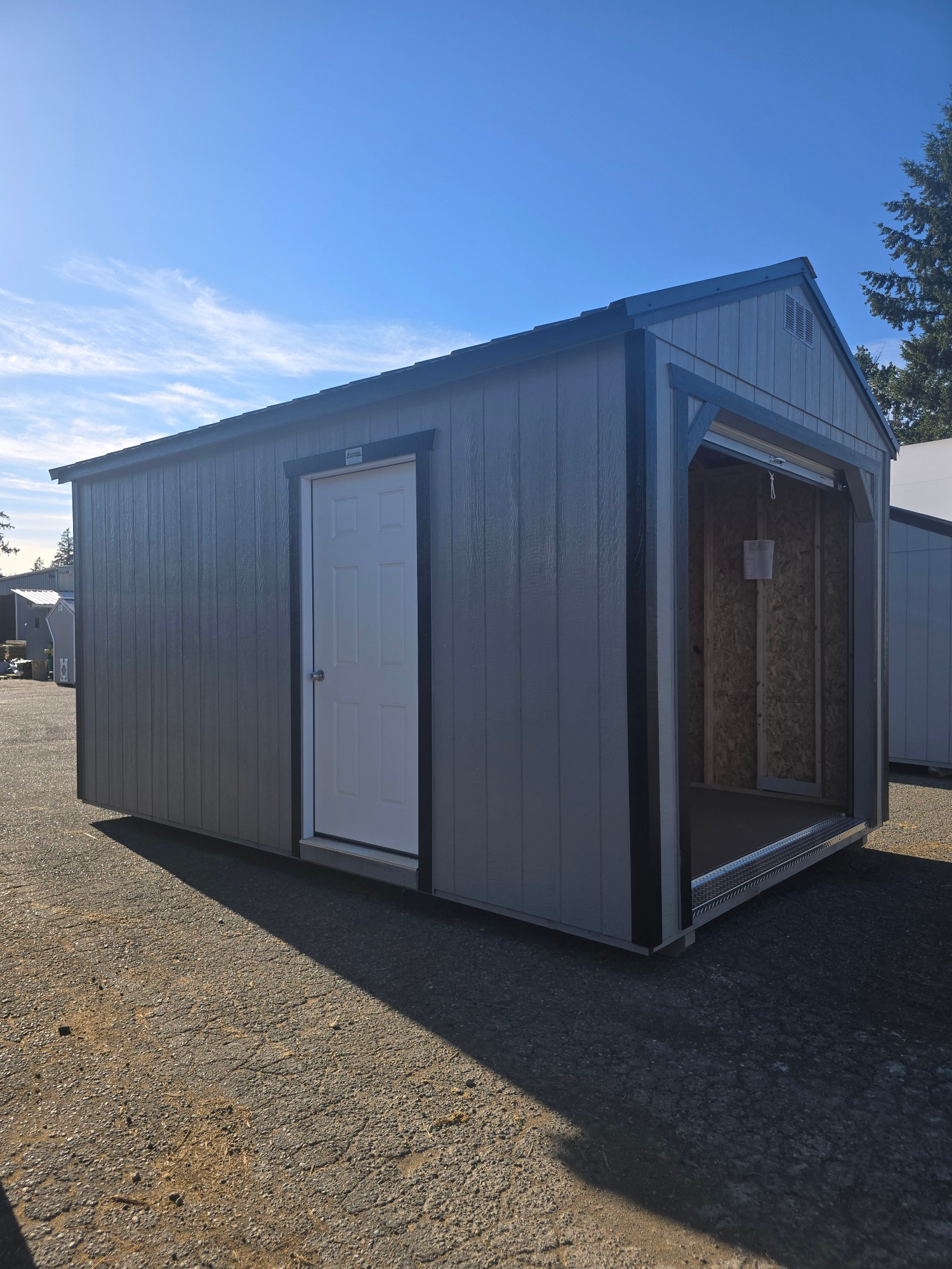 Utility 8' Garage - 10x16