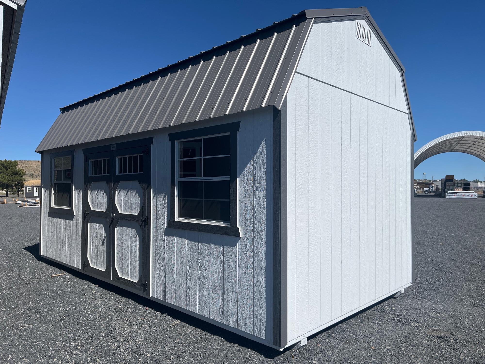 Attractive Lofted Barn - 10x20