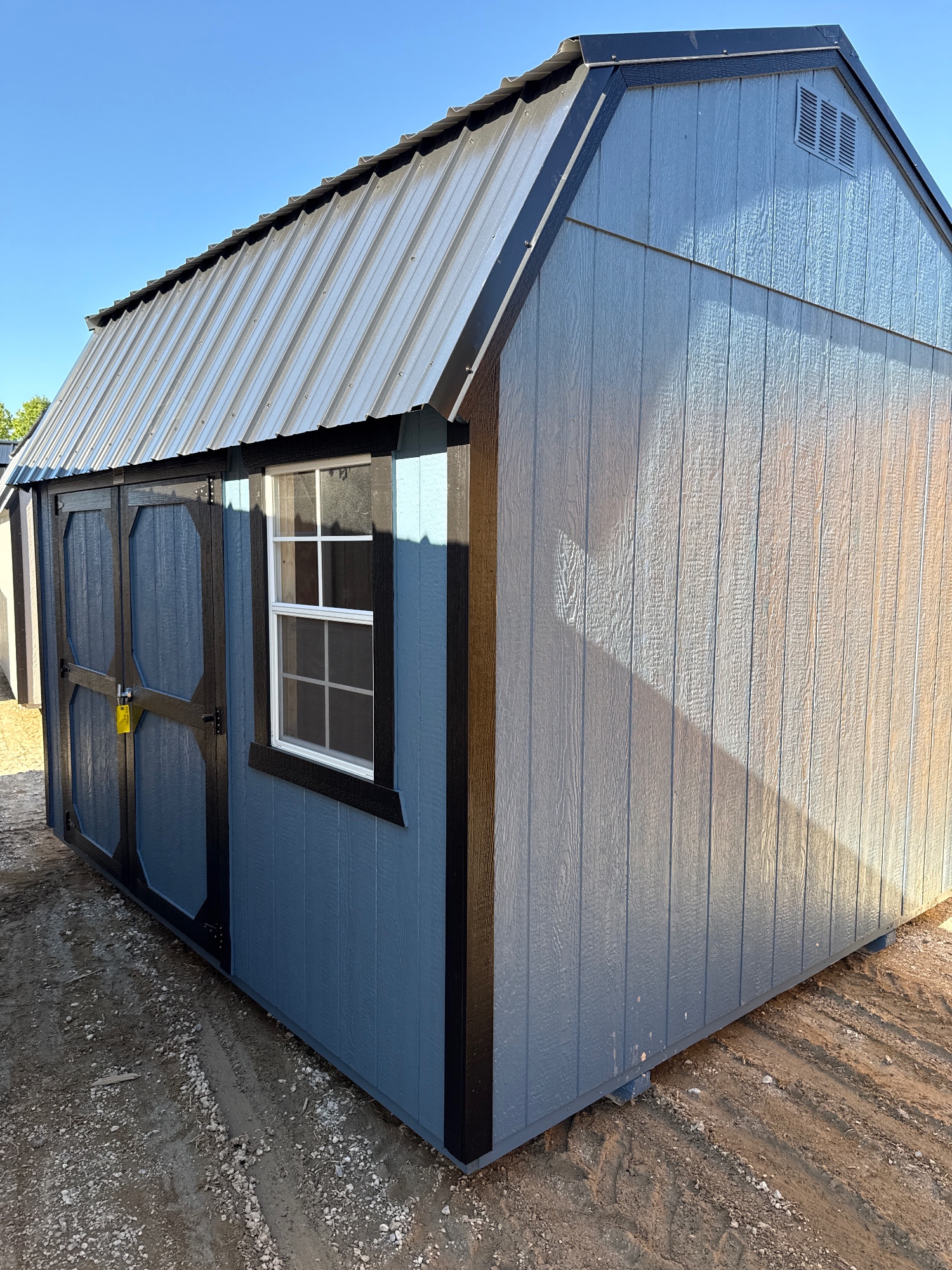 Lofted Barn - 10x12
