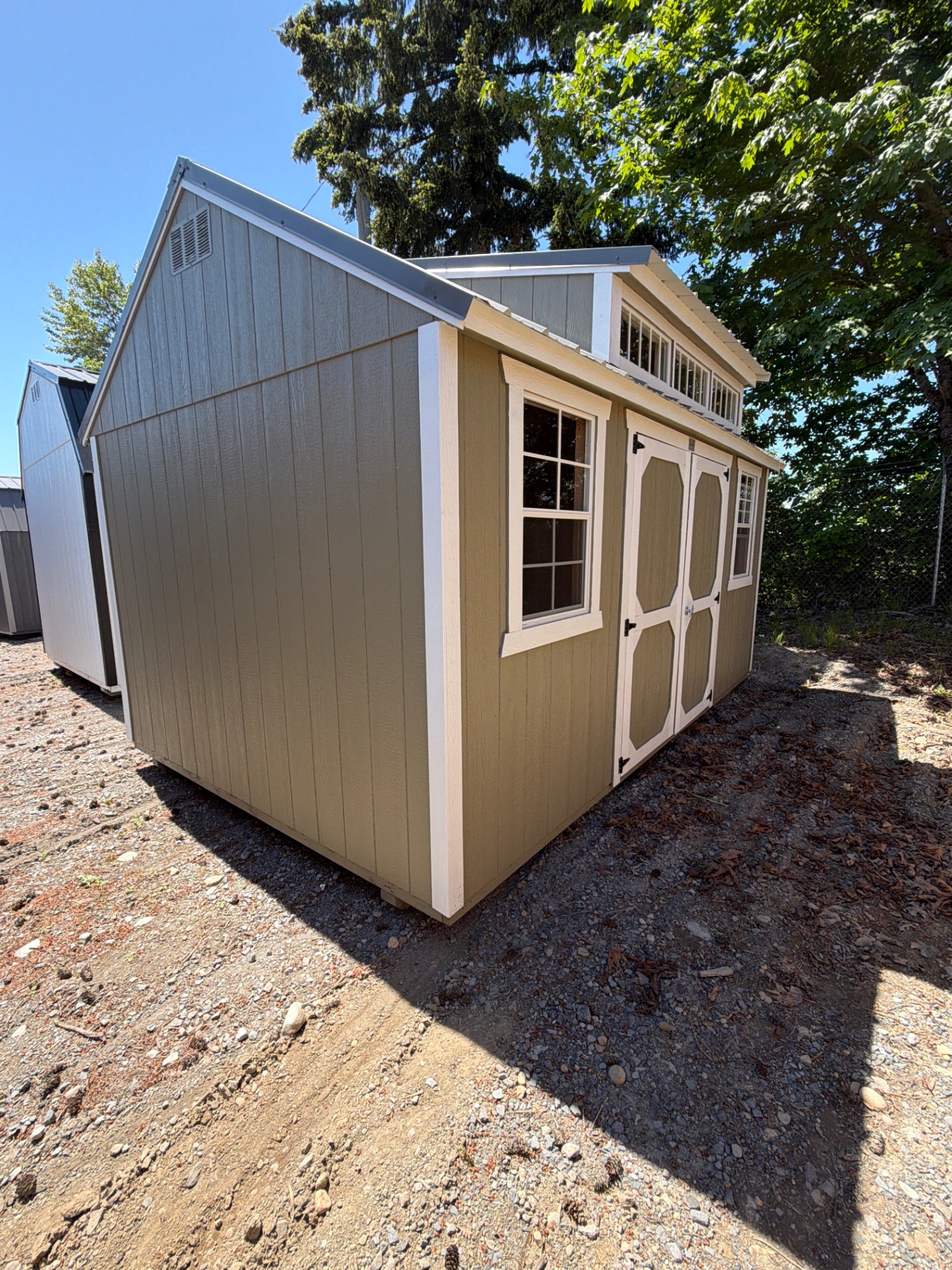Utility Dormer - 10x16